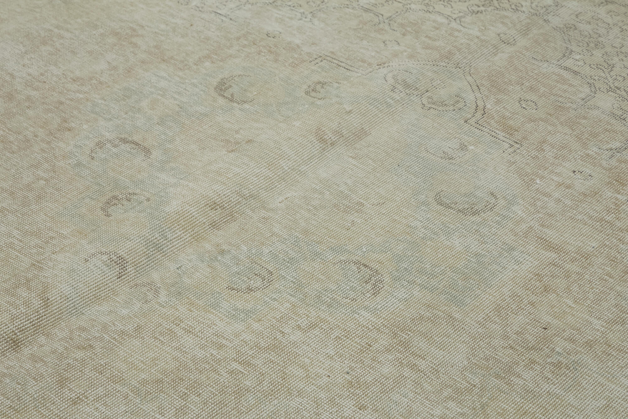 Persian Handmade — 2.88 x 3.70