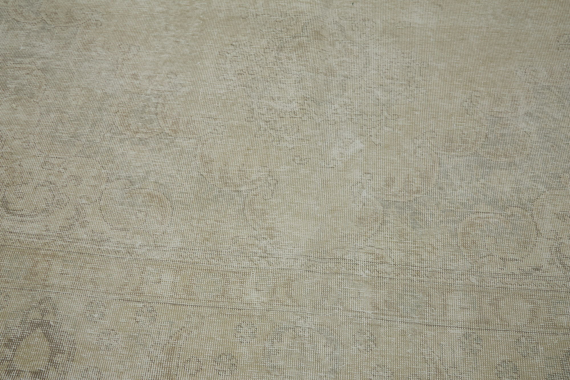 Persian Handmade — 2.88 x 3.70