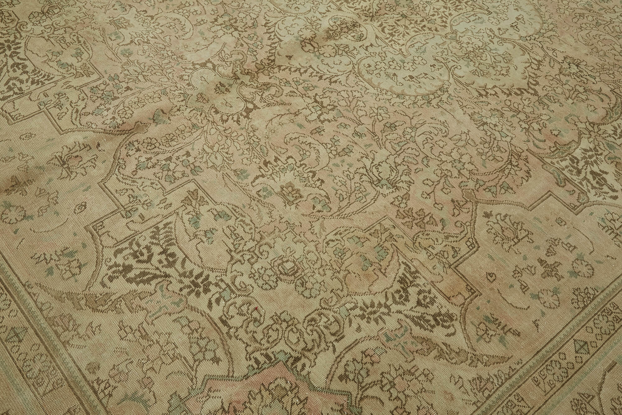 Persian Handmade — 2.89 x 3.89