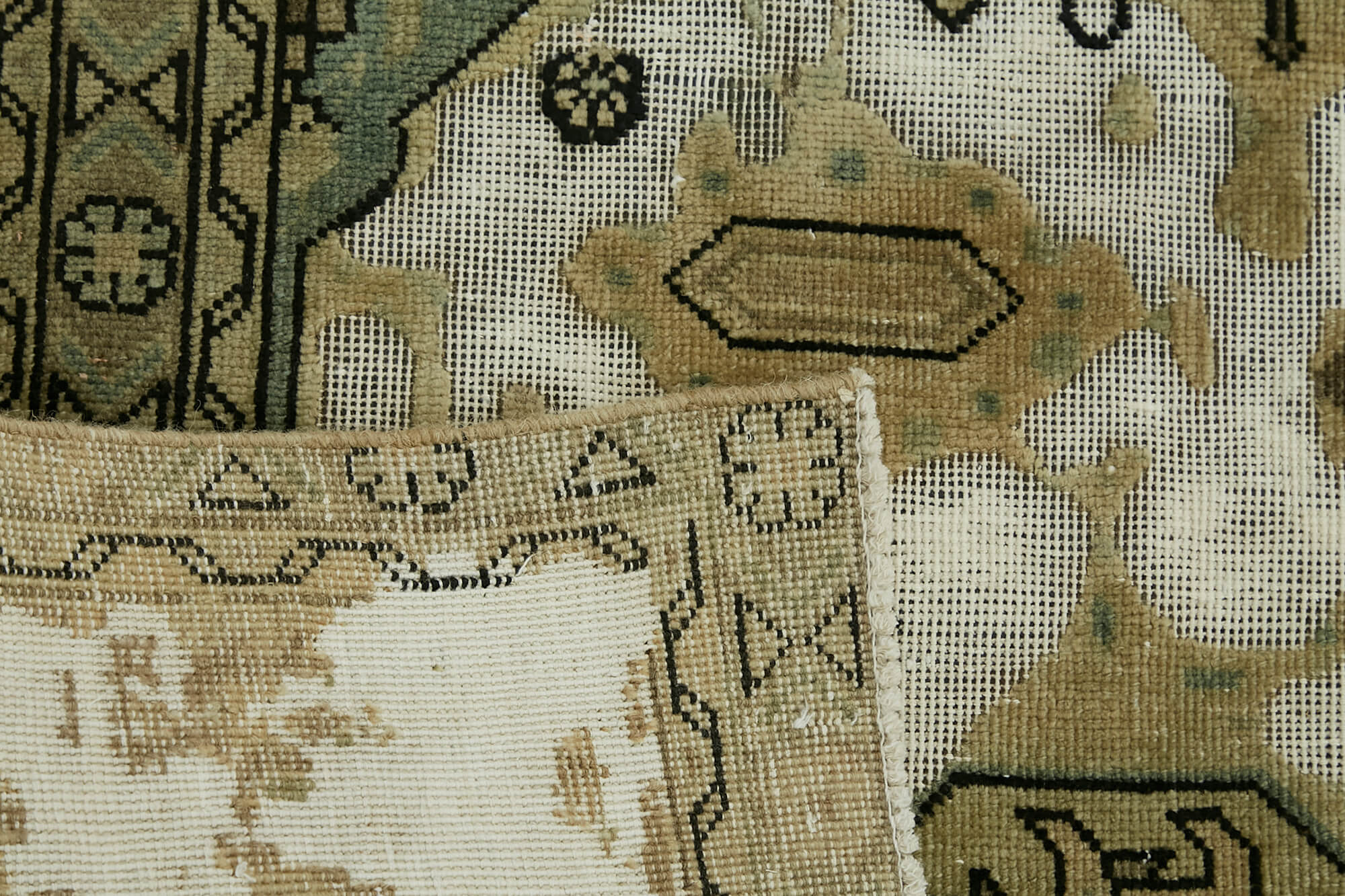 Persian Handmade — 2.80 x 3.65
