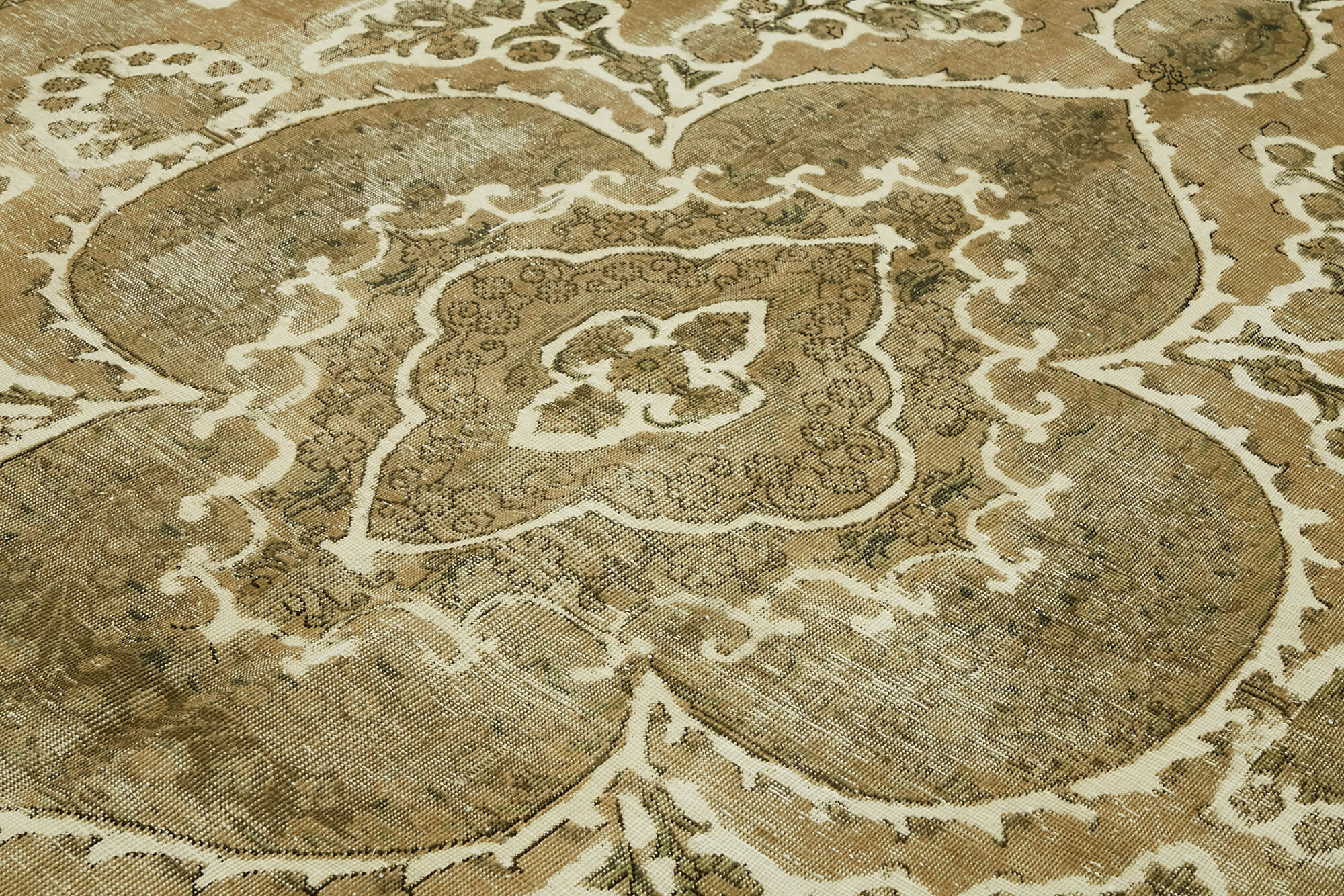 Persian Handmade — 2.83 x 3.73