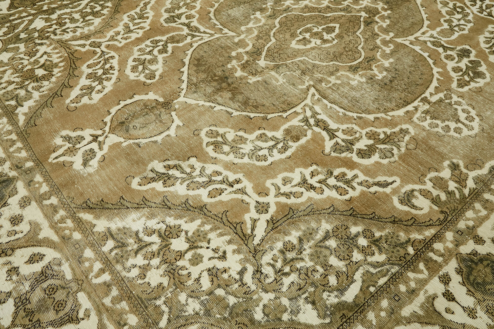 Persian Handmade — 2.83 x 3.73