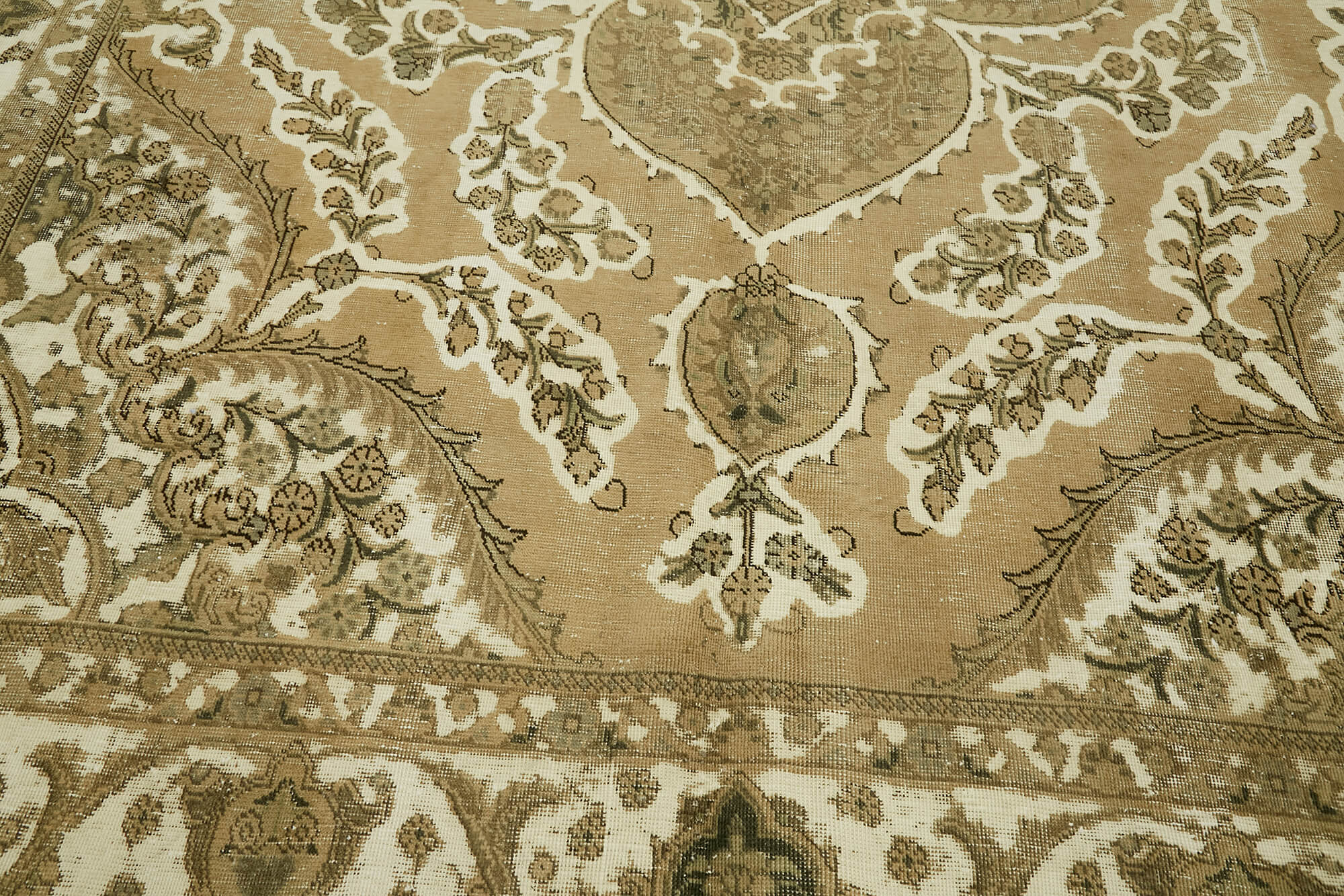 Persian Handmade — 2.83 x 3.73