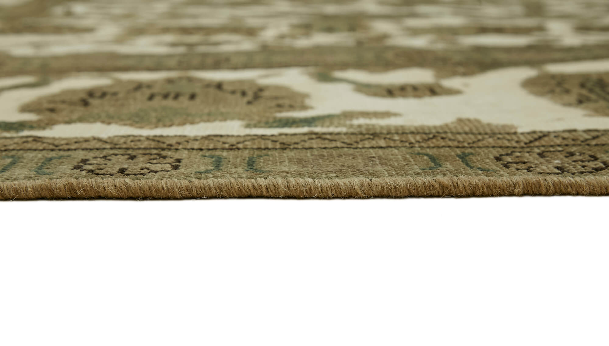Pearl Persian — 2.80 x 3.76