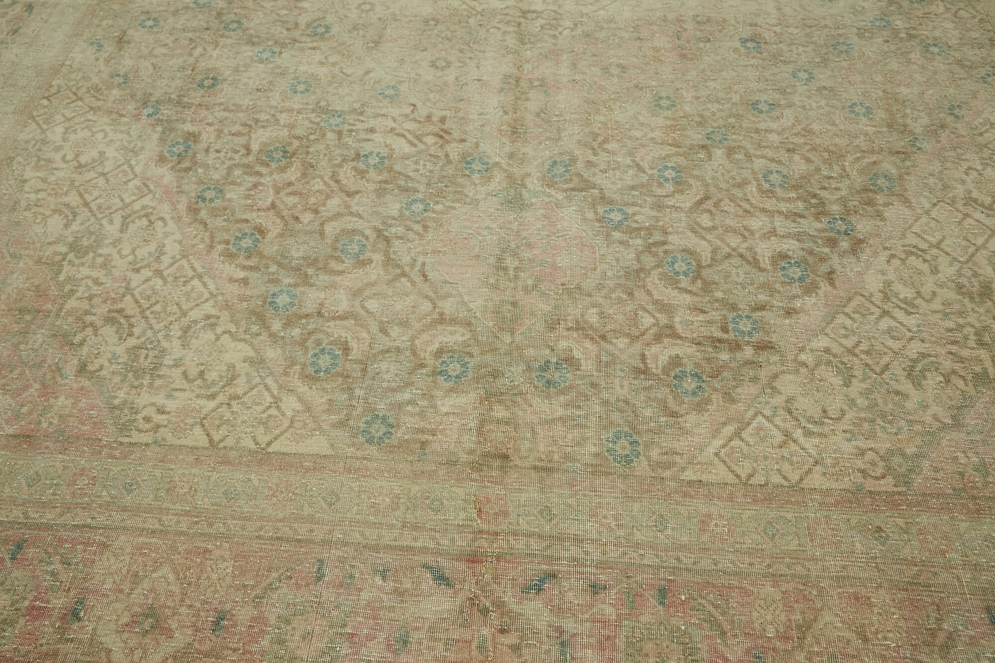Persian Handmade — 2.88 x 3.96