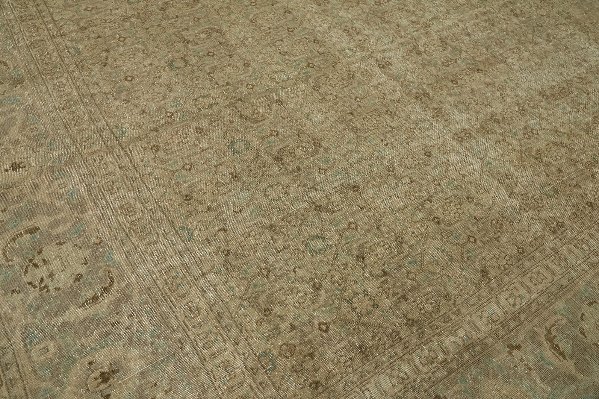 Persian Handmade — 3.00 x 3.90