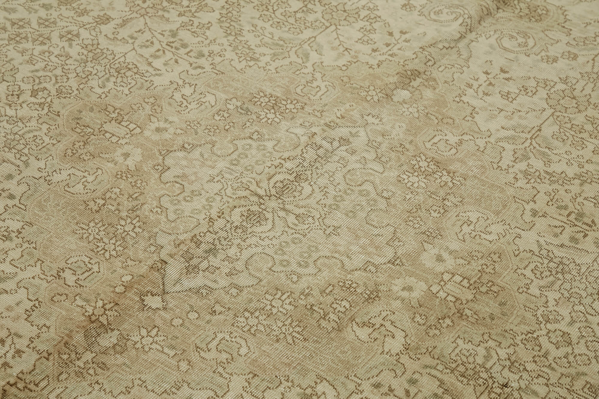 Persian Handmade — 2.40 x 3.33