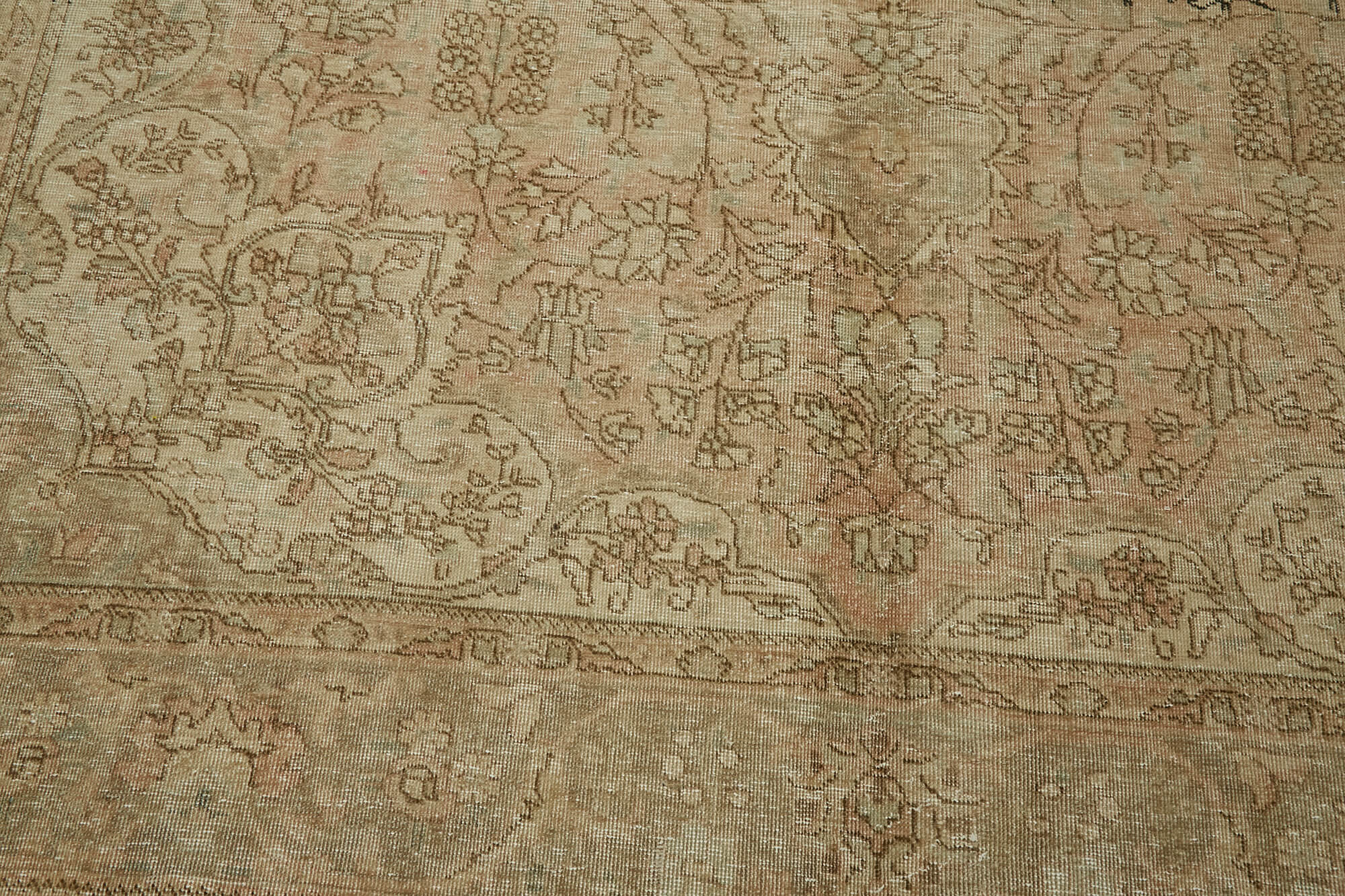 Persian Handmade — 2.59 x 3.20