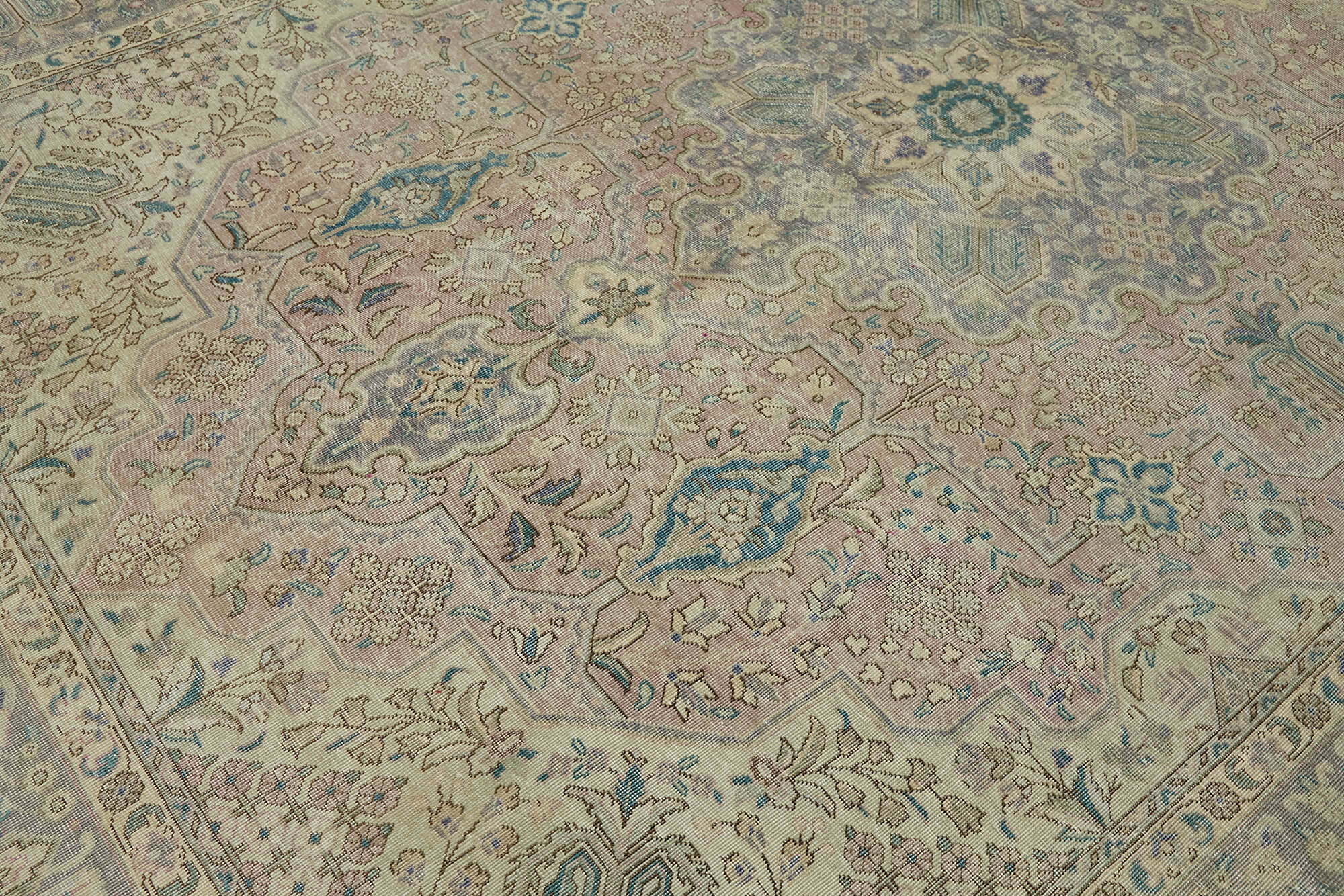 Beige Persian Handmade — 2.46 x 3.55
