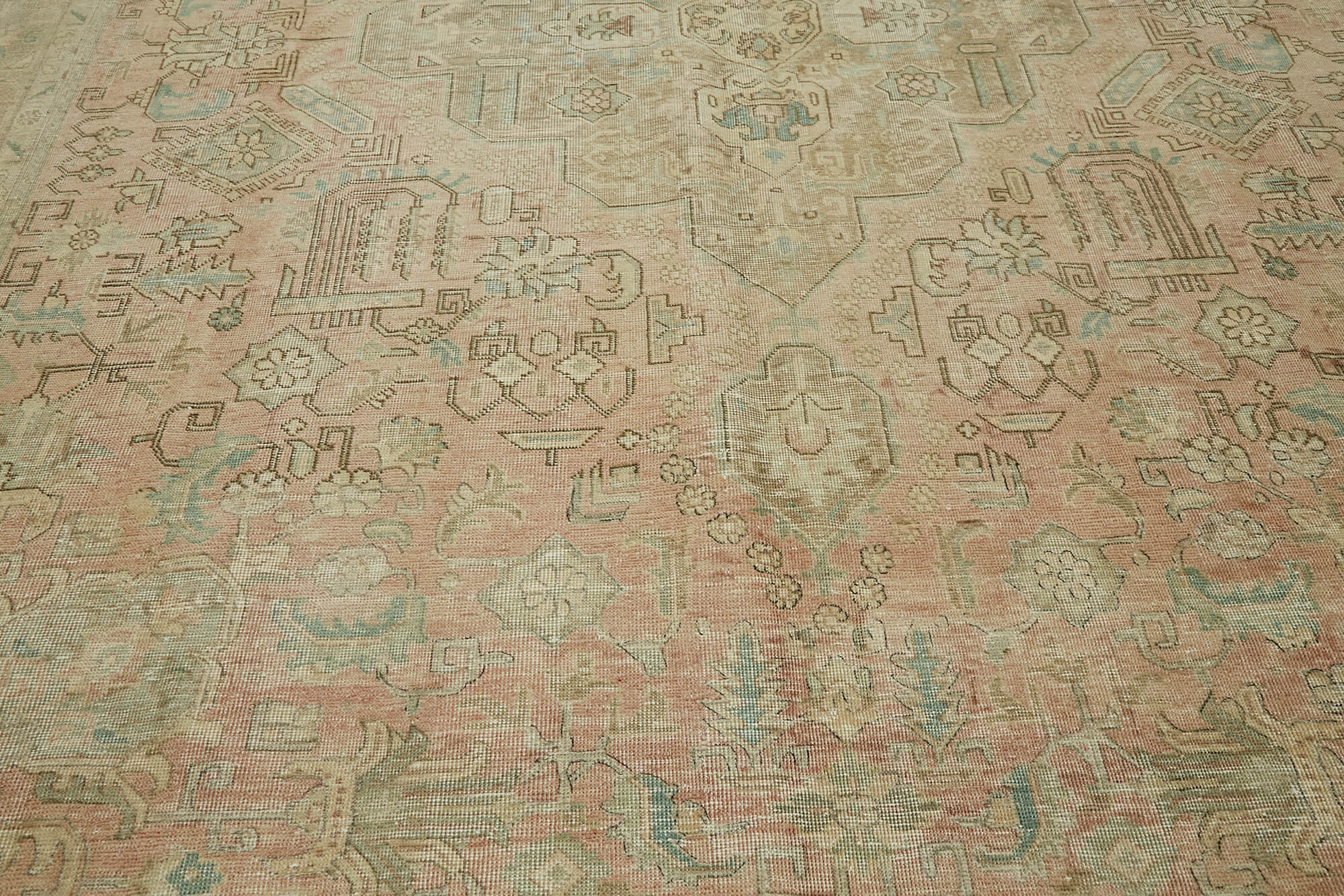Beige Persian Handmade — 2.87 x 3.78