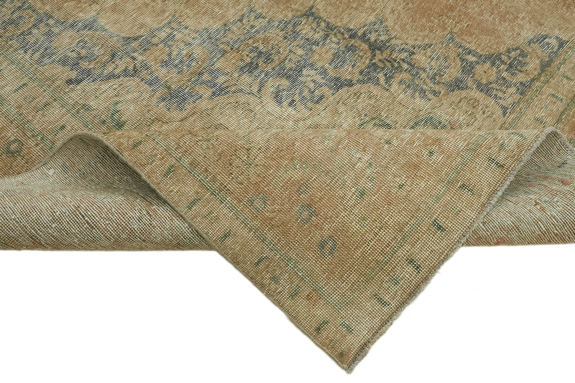 Beige Persian Handmade — 2.88 x 3.78