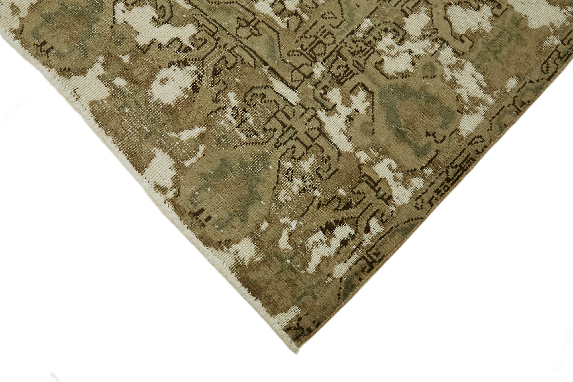 Ivory Persian — 2.85 x 3.55