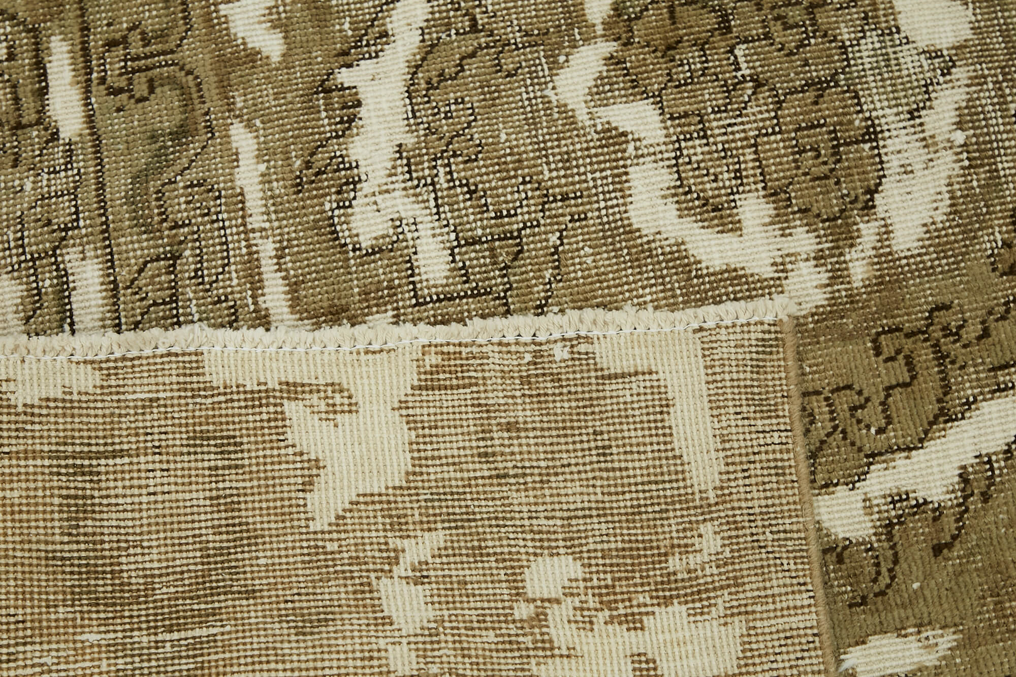 Persian Handmade — 2.85 x 3.55