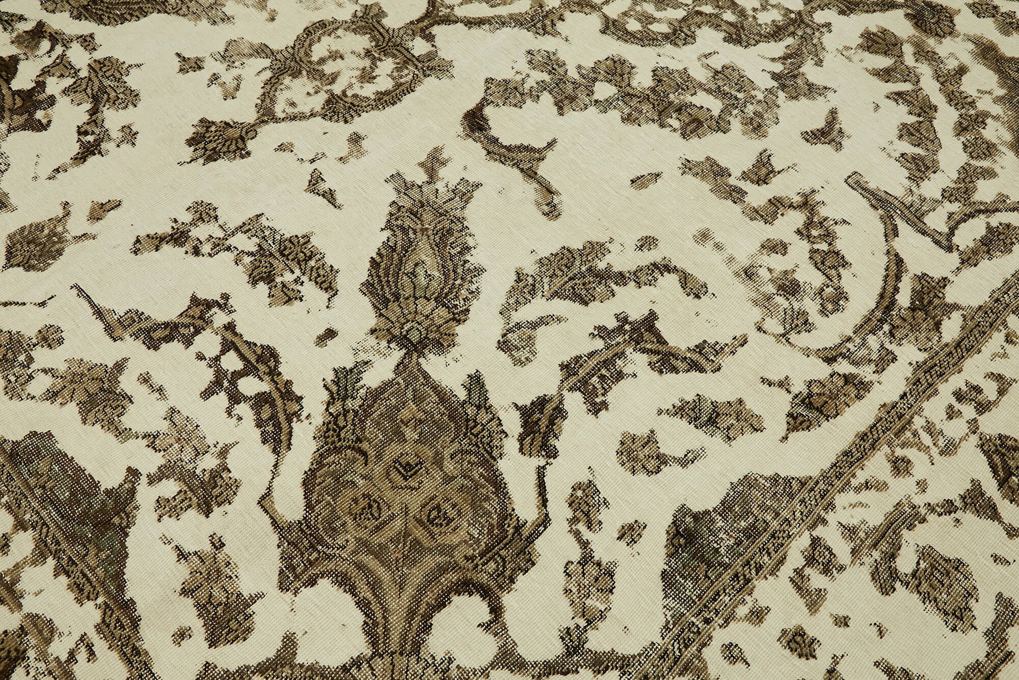 Persian Handmade — 2.60 x 3.75