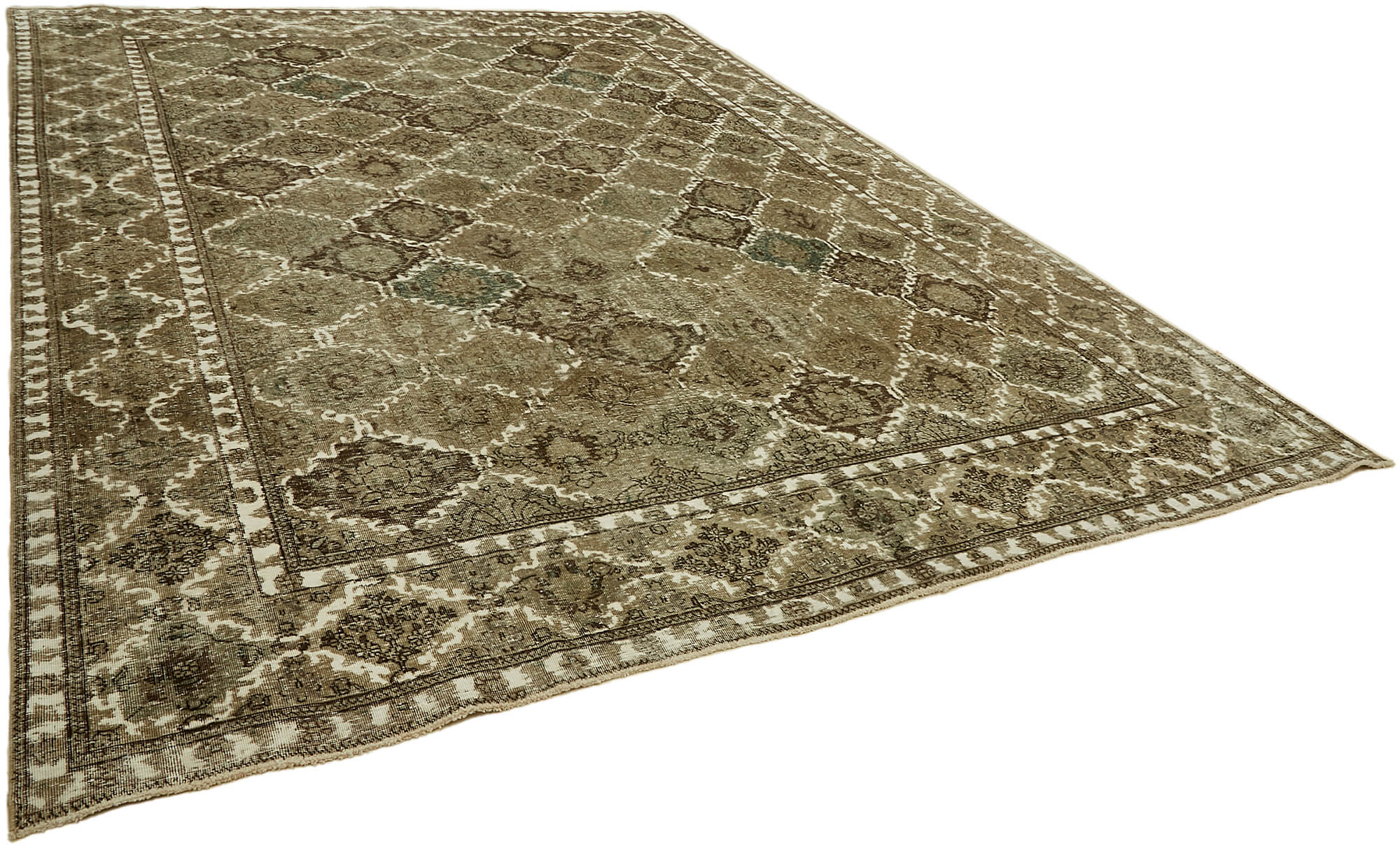 Pearl Persian — 3.00 x 3.98