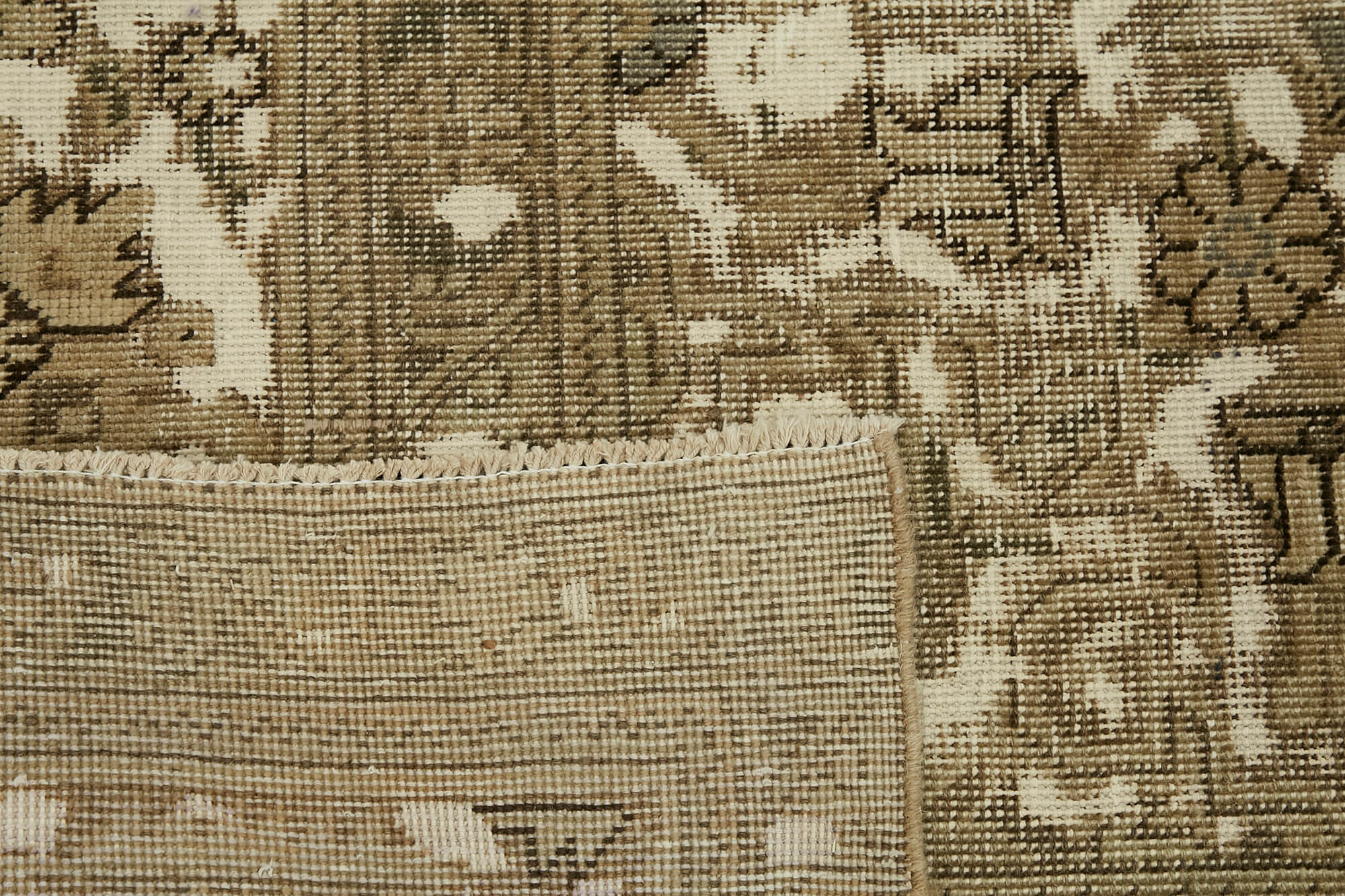 Persian Handmade — 2.86 x 3.86