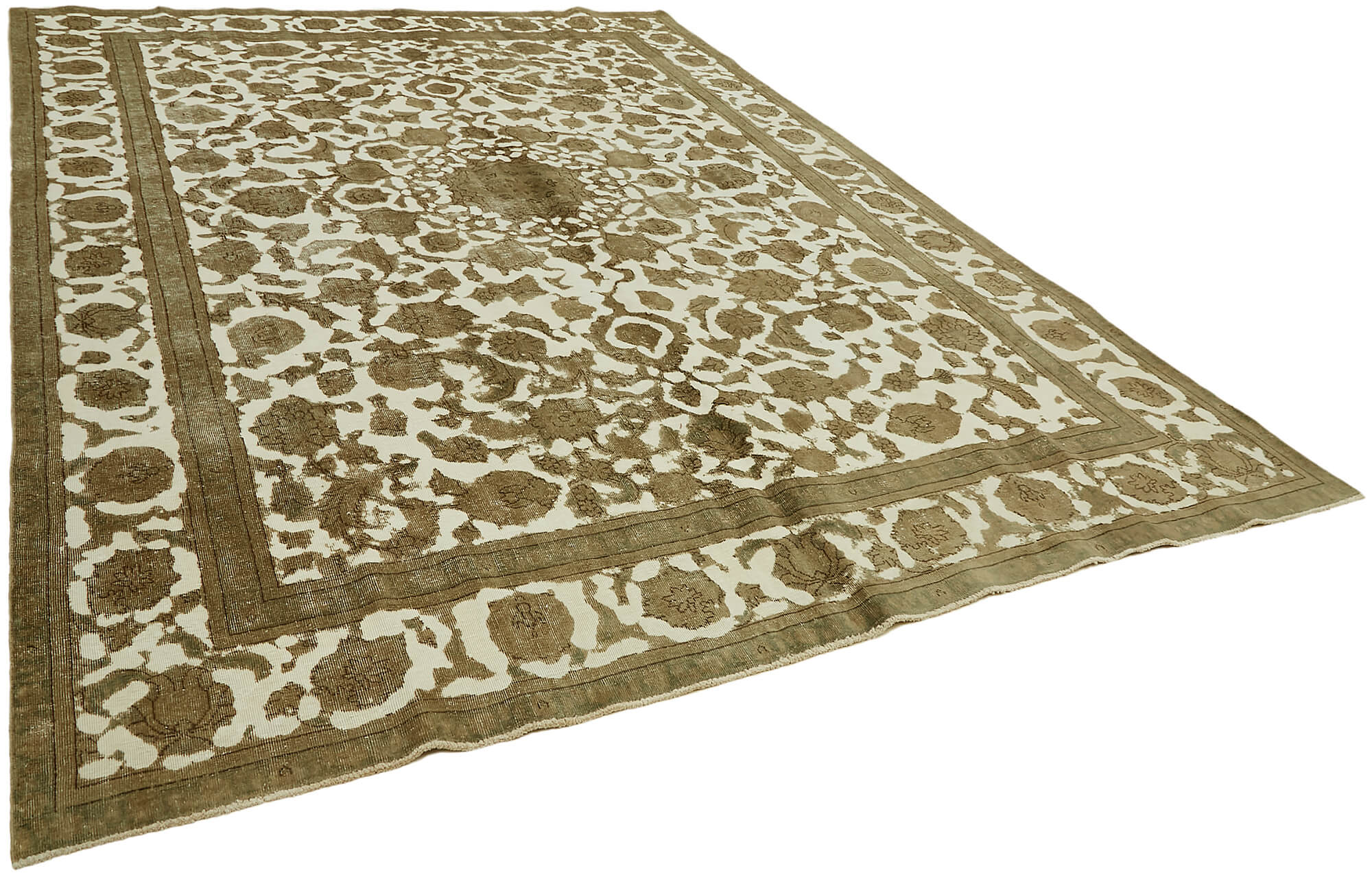 Sand Persian — 2.75 x 3.67