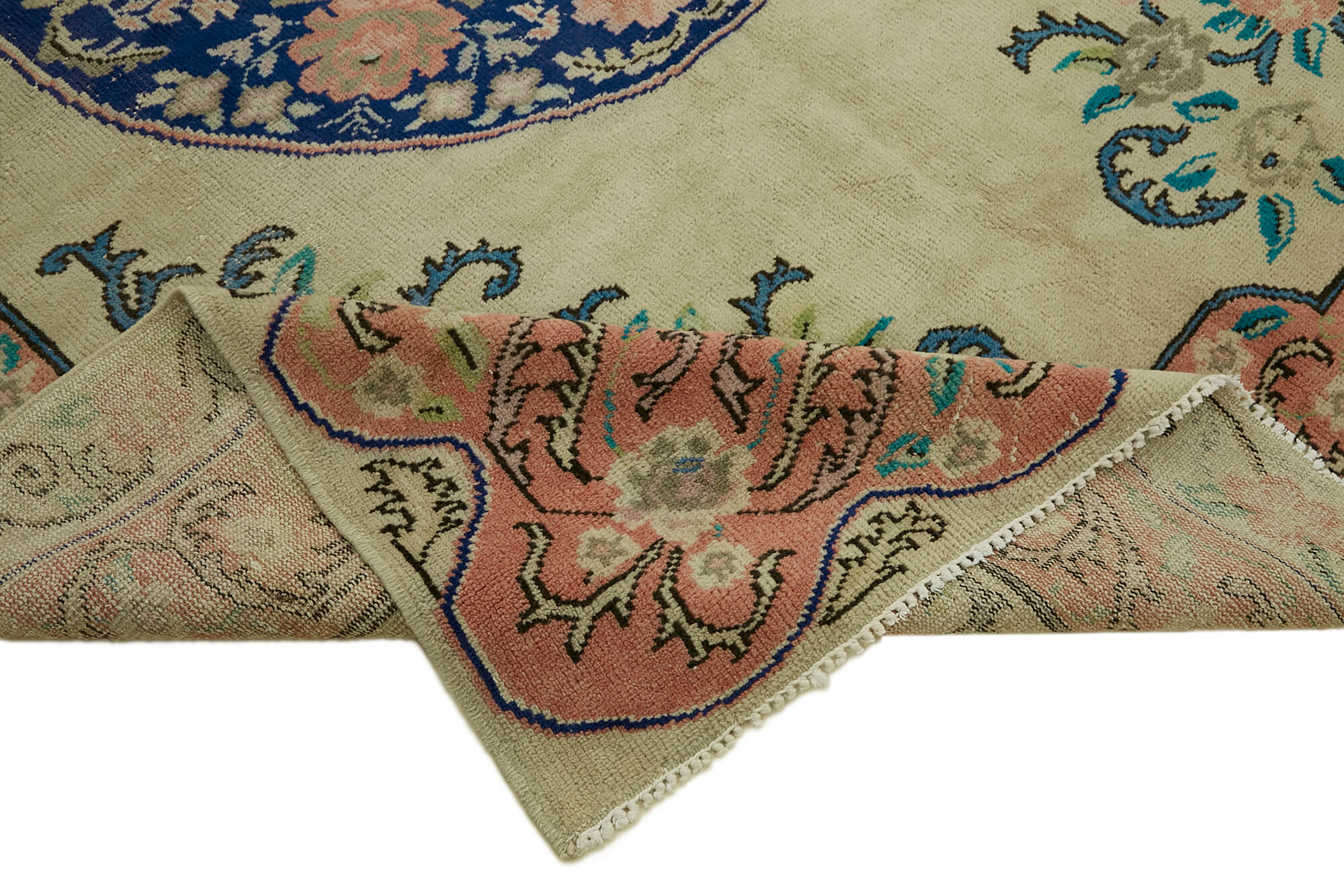 Pearl Persian — 2.38 x 3.30