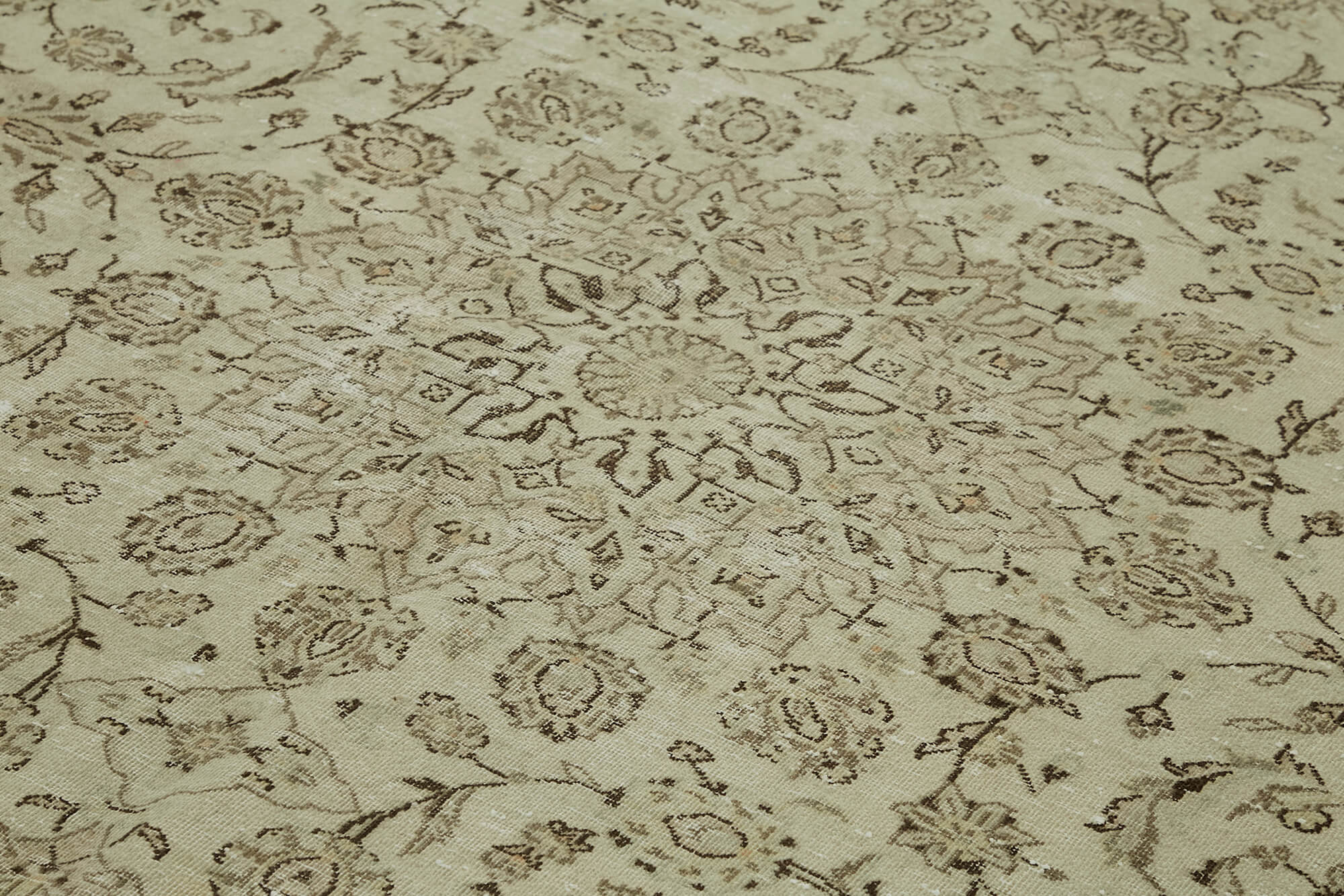 Persian Handmade — 2.47 x 3.52