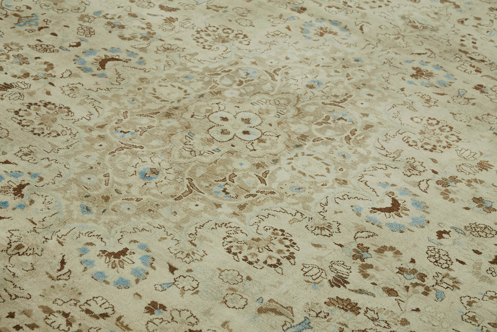 Persian Handmade — 3.00 x 3.91