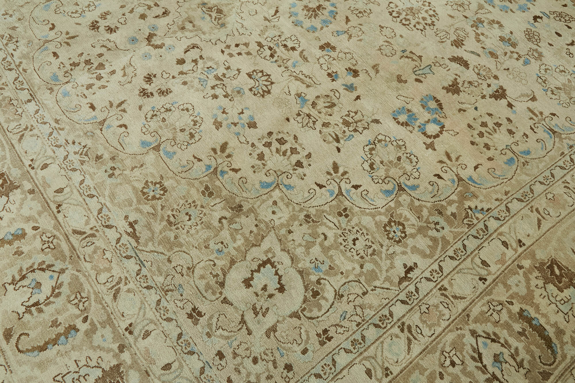 Persian Handmade — 3.00 x 3.91