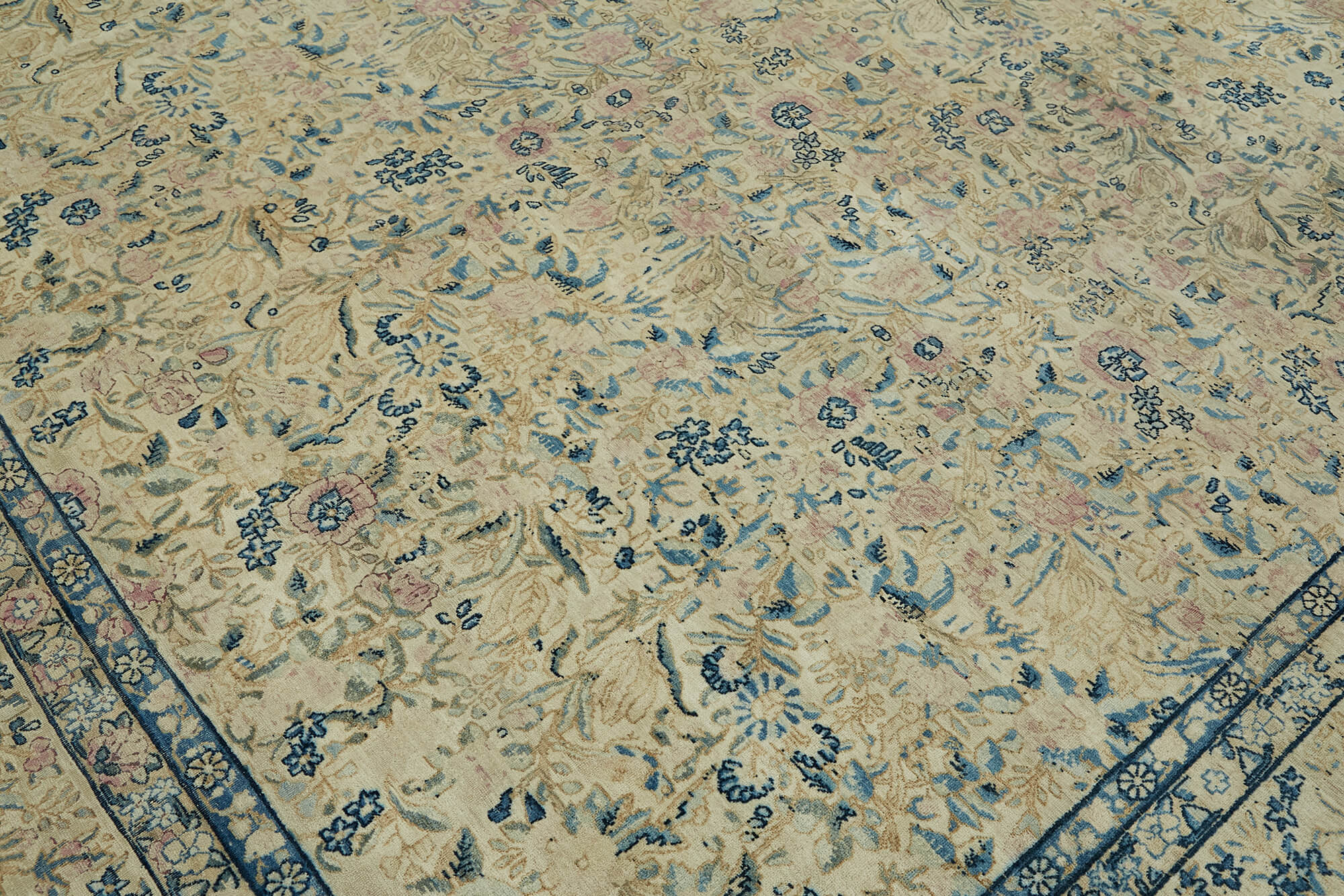 Persian Handmade — 3.00 x 3.86