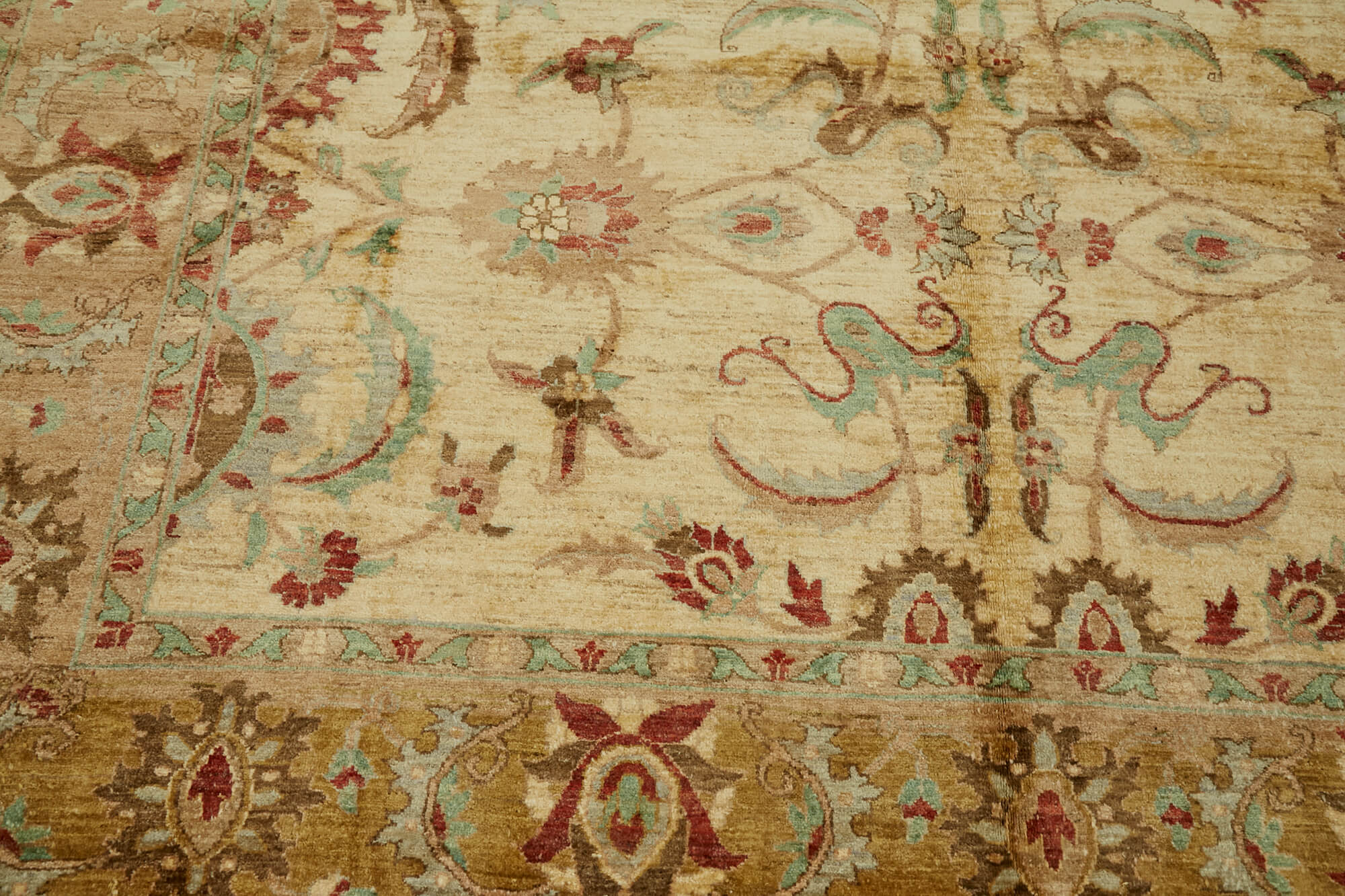 Persian Handmade — 2.83 x 3.90