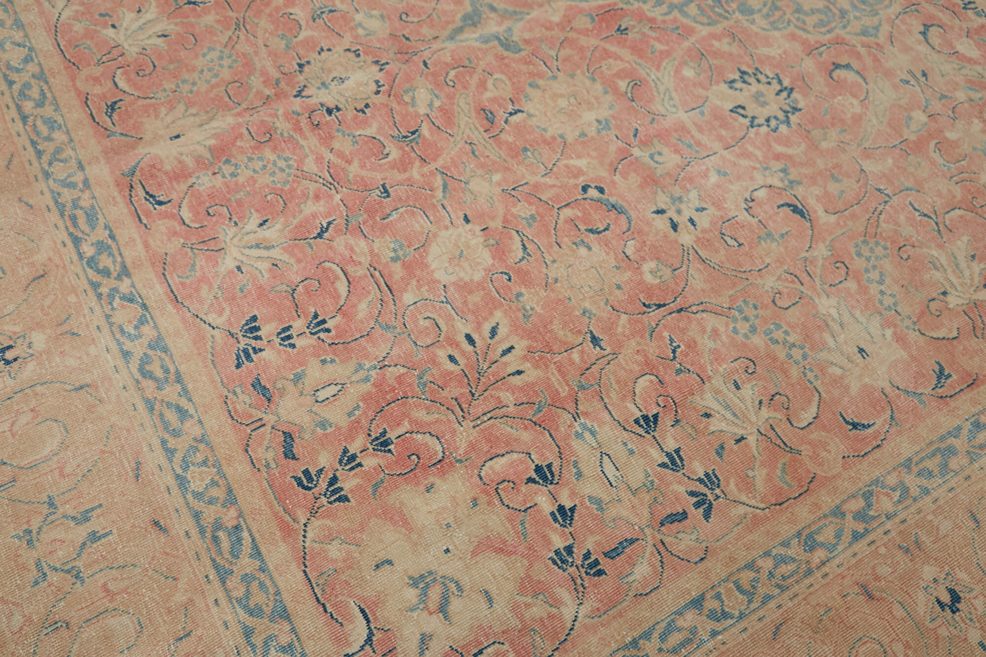 Persian Handmade — 2.95 x 3.96