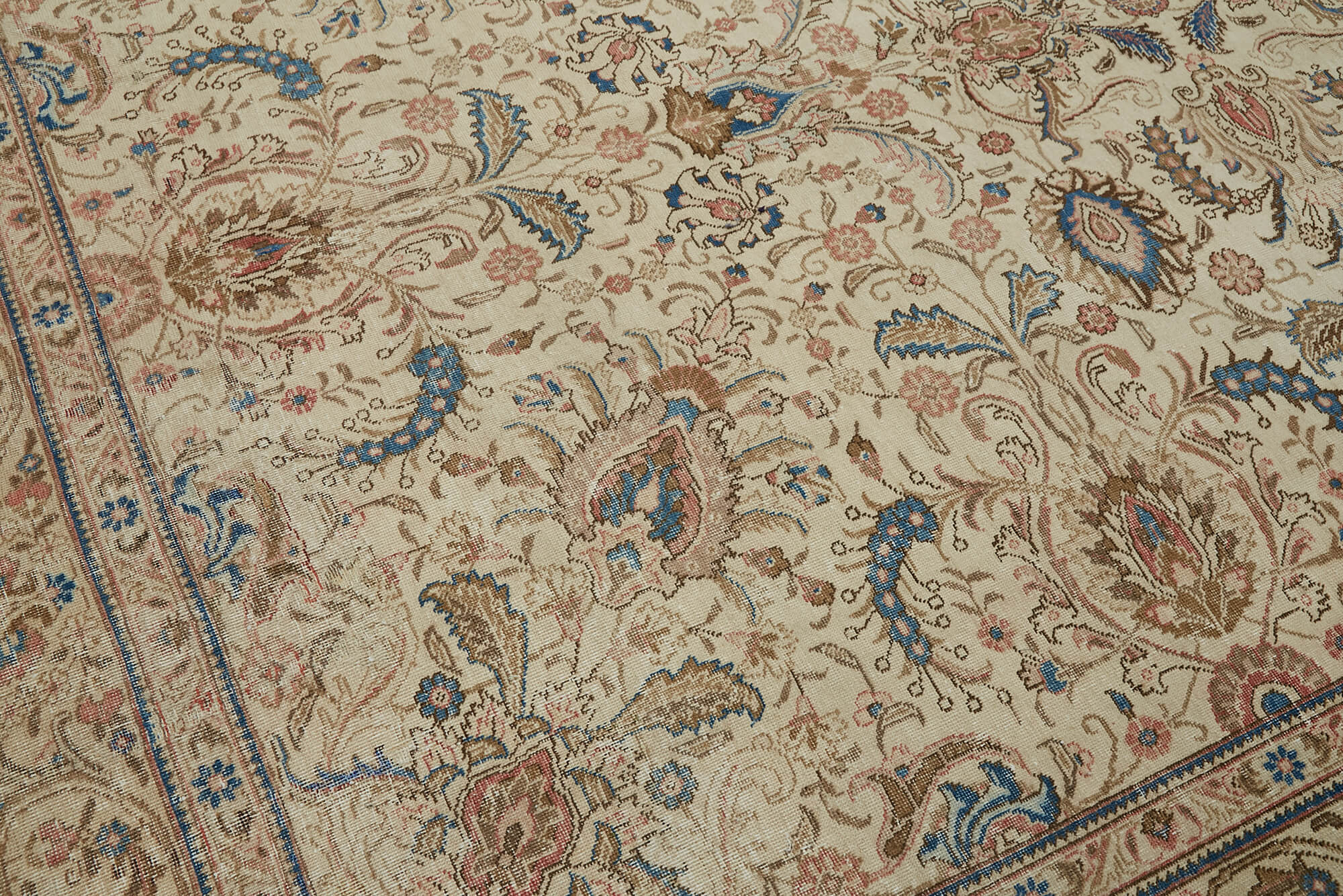 Persian Handmade — 2.89 x 3.95