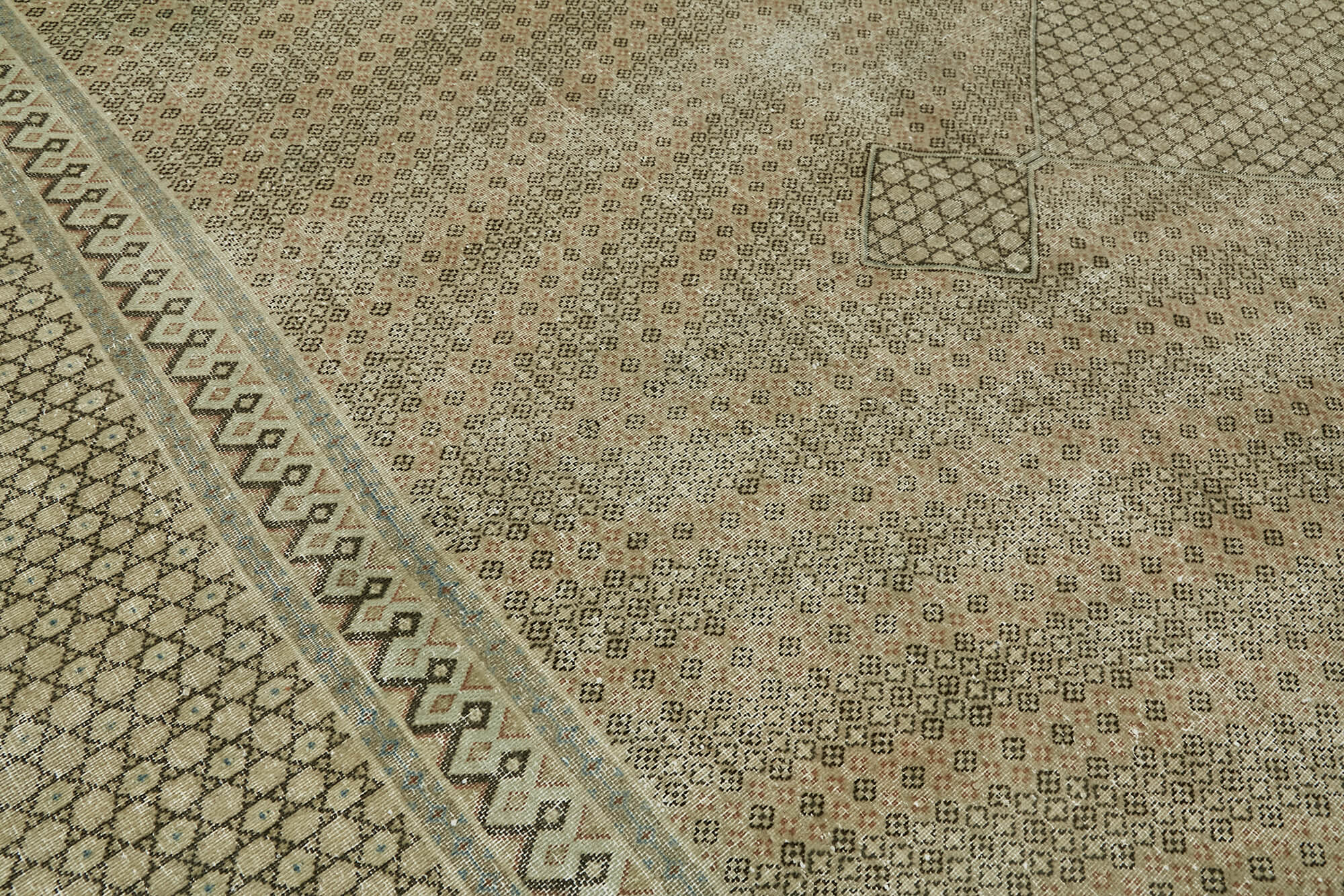 Persian Handmade — 2.84 x 3.83