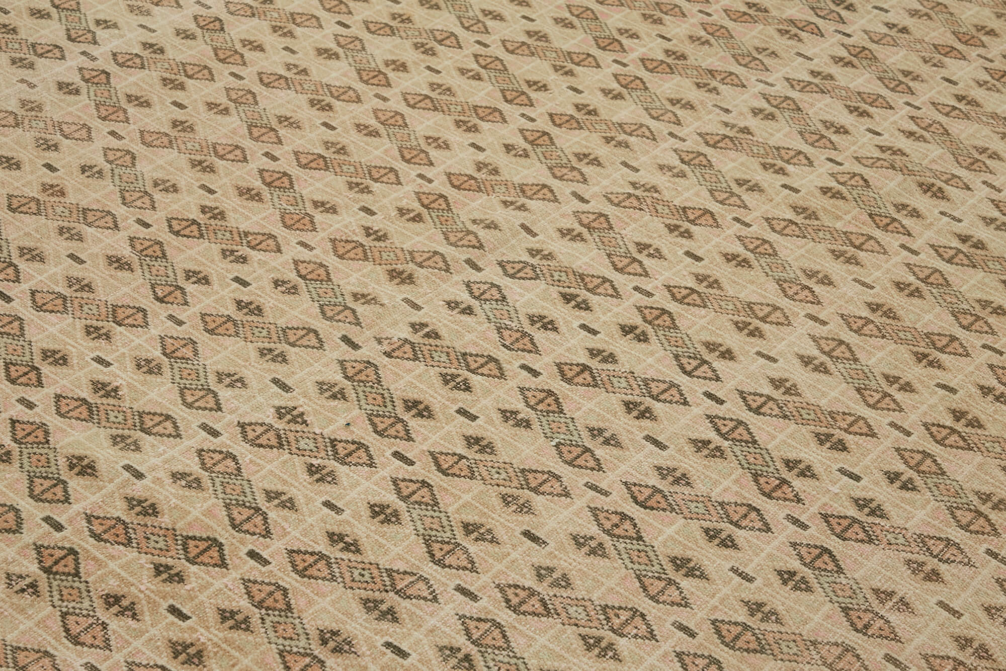 Persian Handmade — 2.72 x 3.40