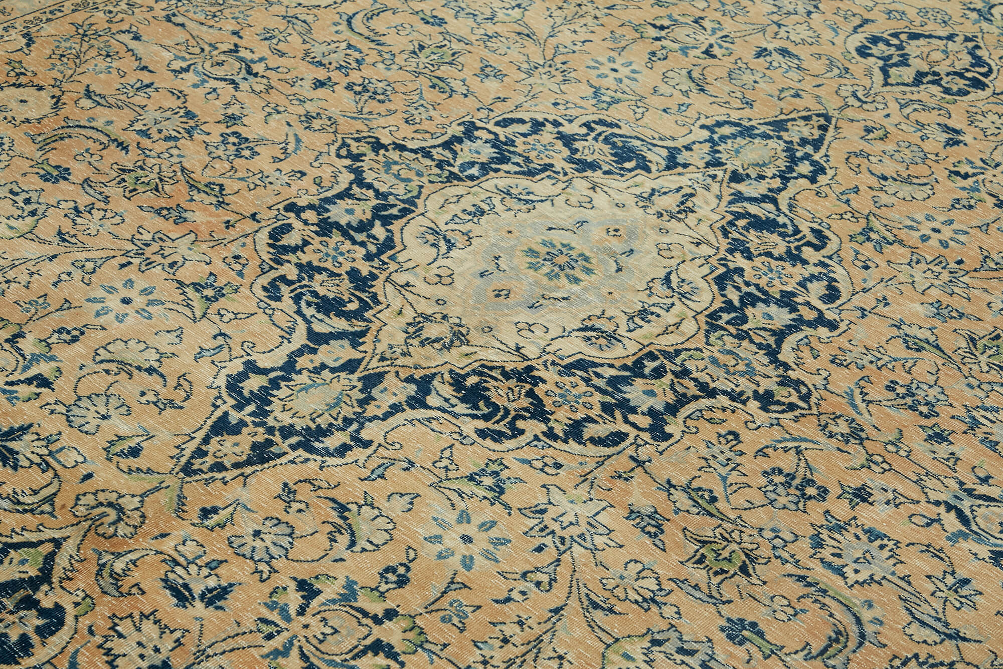 Persian Handmade — 2.90 x 4.03