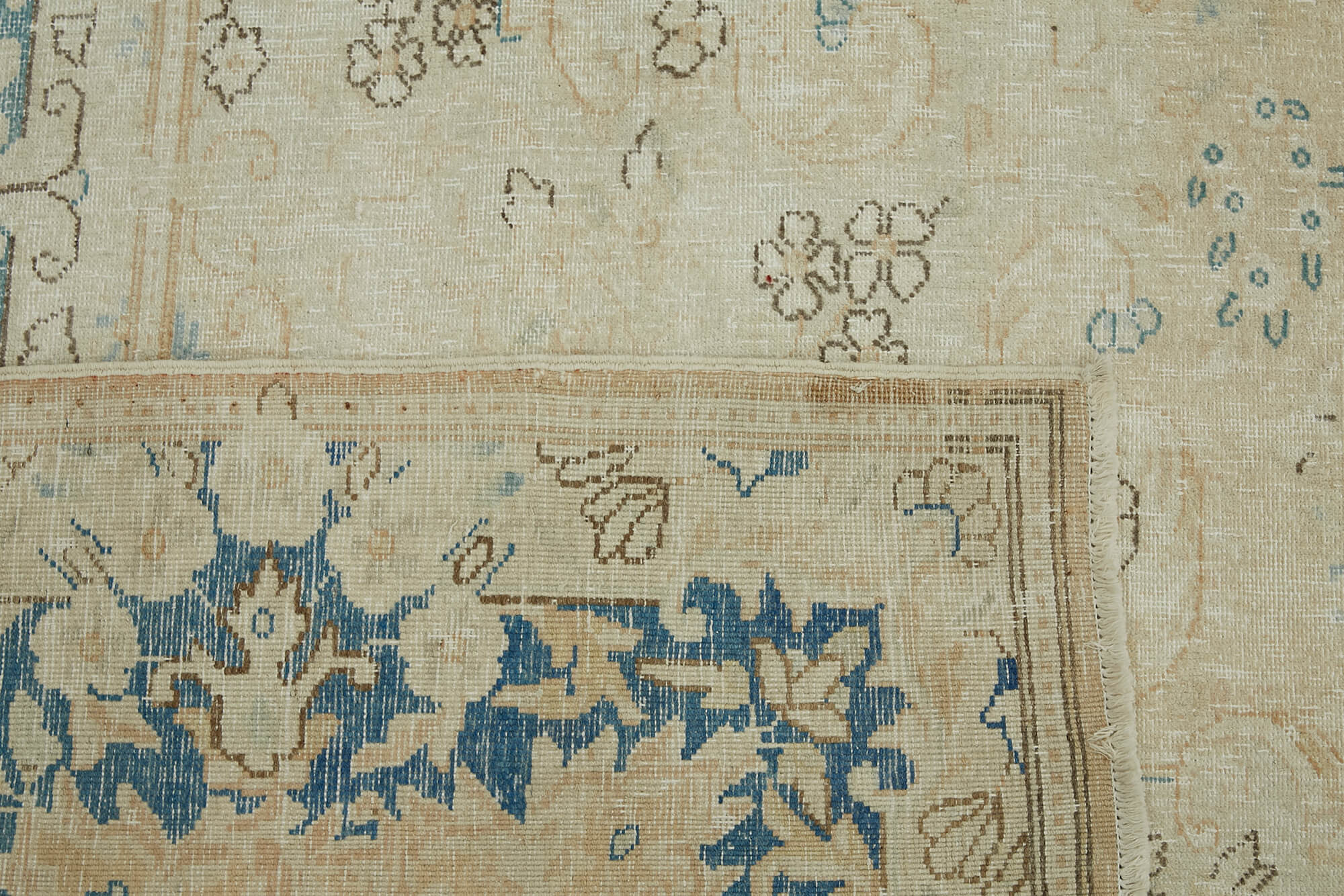 Dune Persian — 2.95 x 4.91