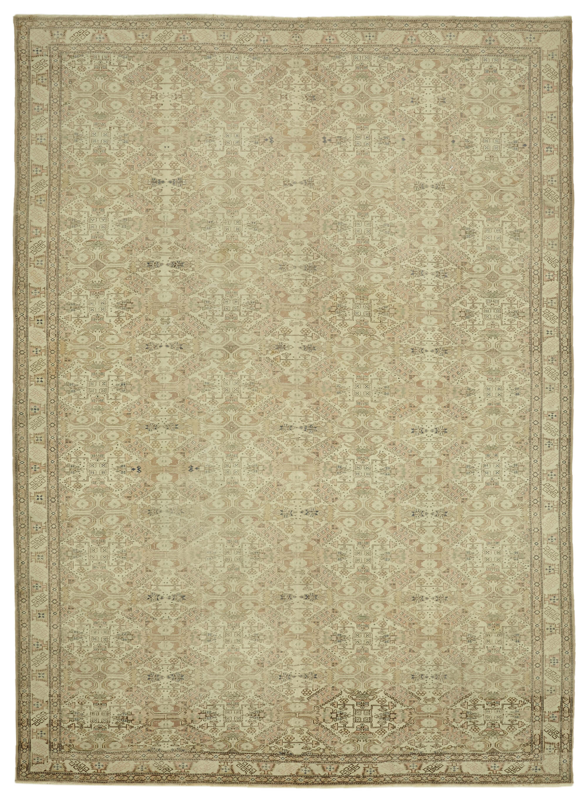 Bisque Persian — 3.20 x 4.36