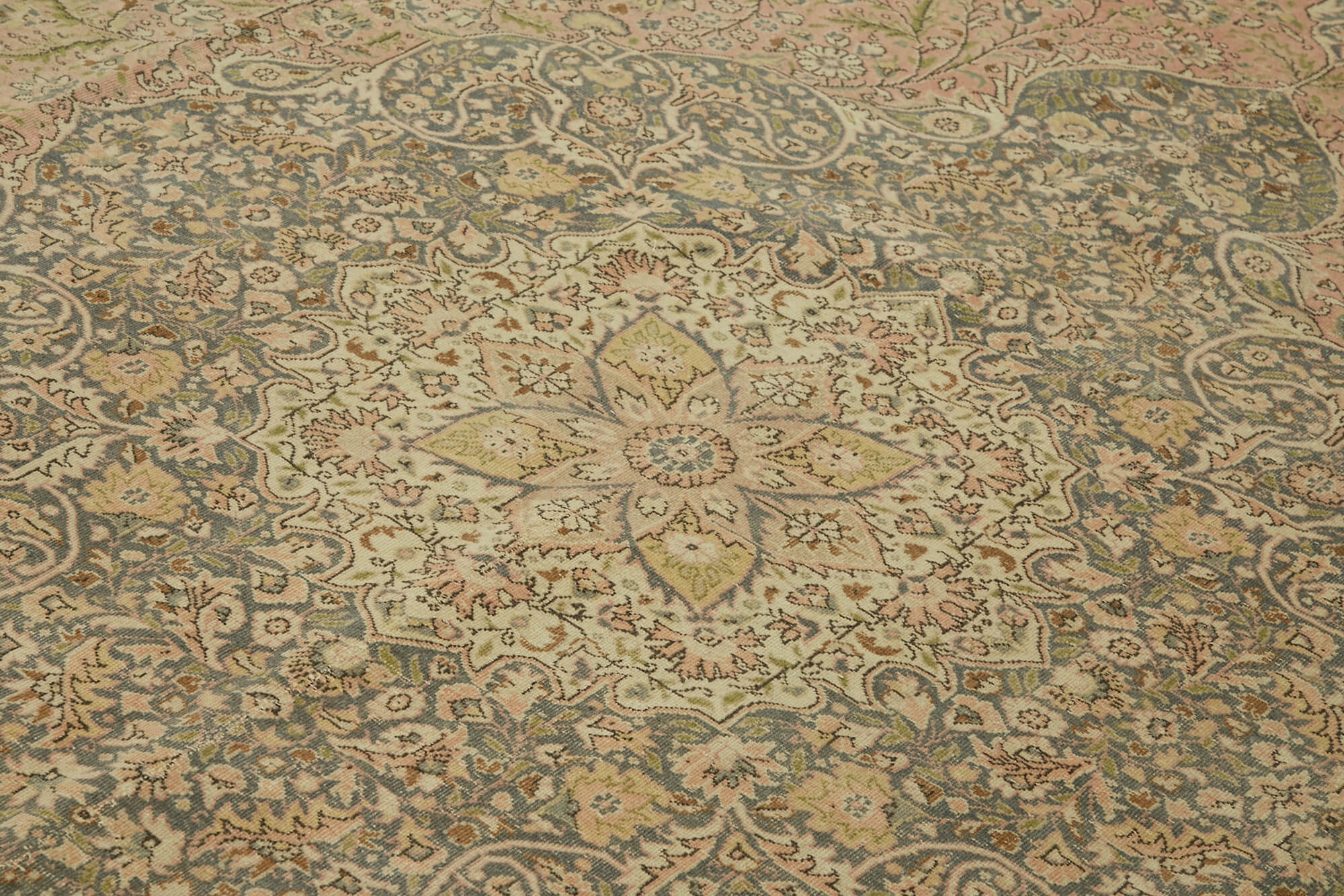Sand Persian — 2.56 x 3.51