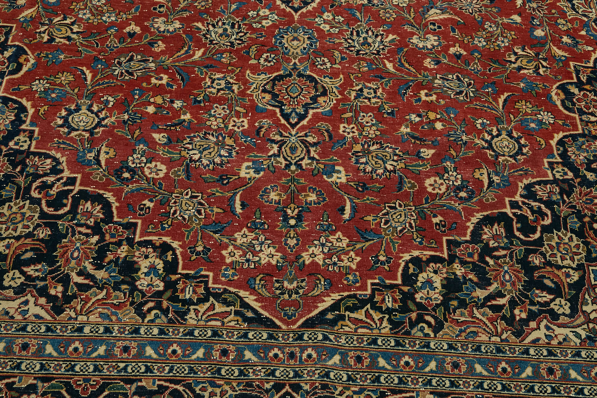 Burgundy Persian — 2.55 x 3.70