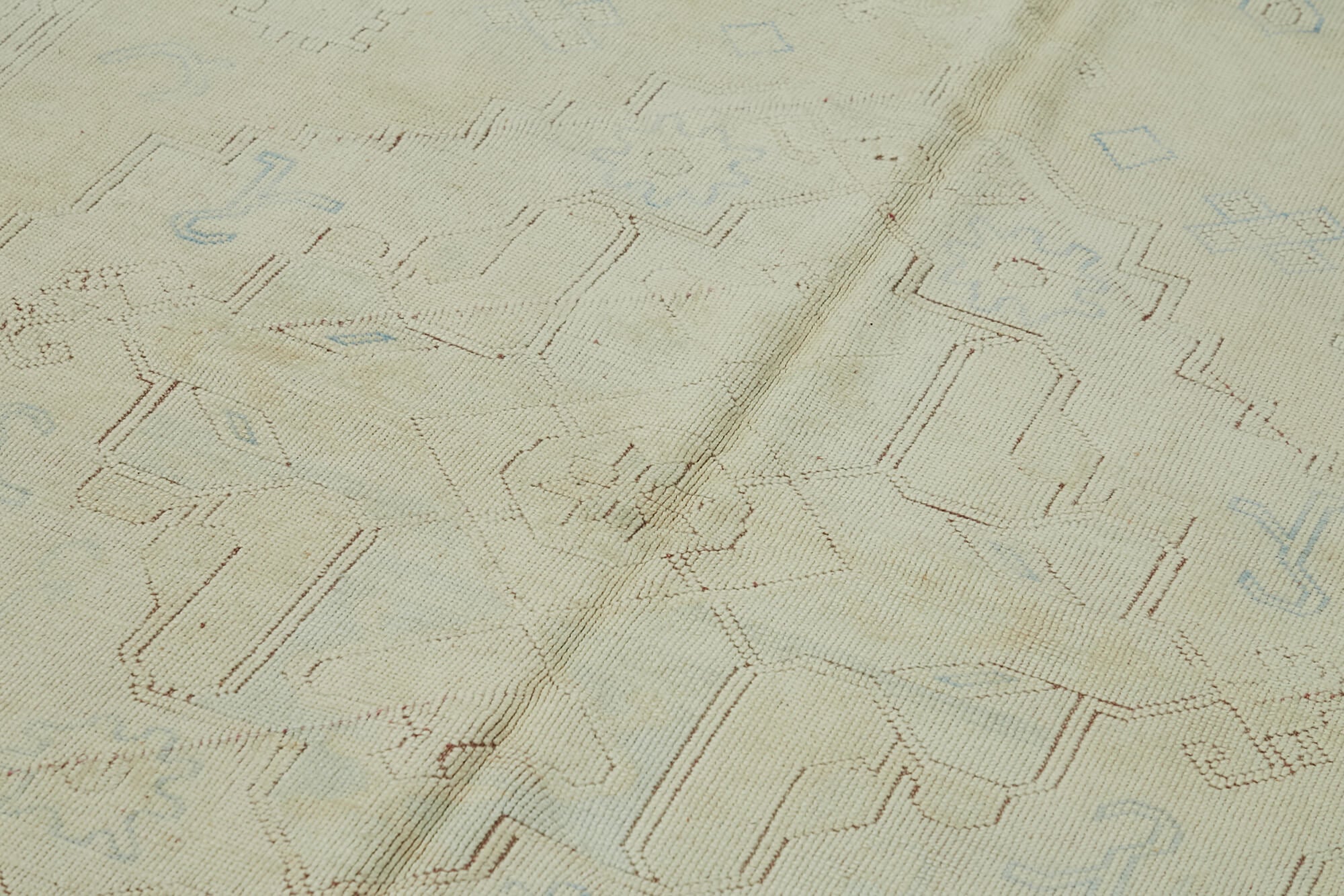 Beige Anadolu Hali Beige Rug — 1.98 x 2.81
