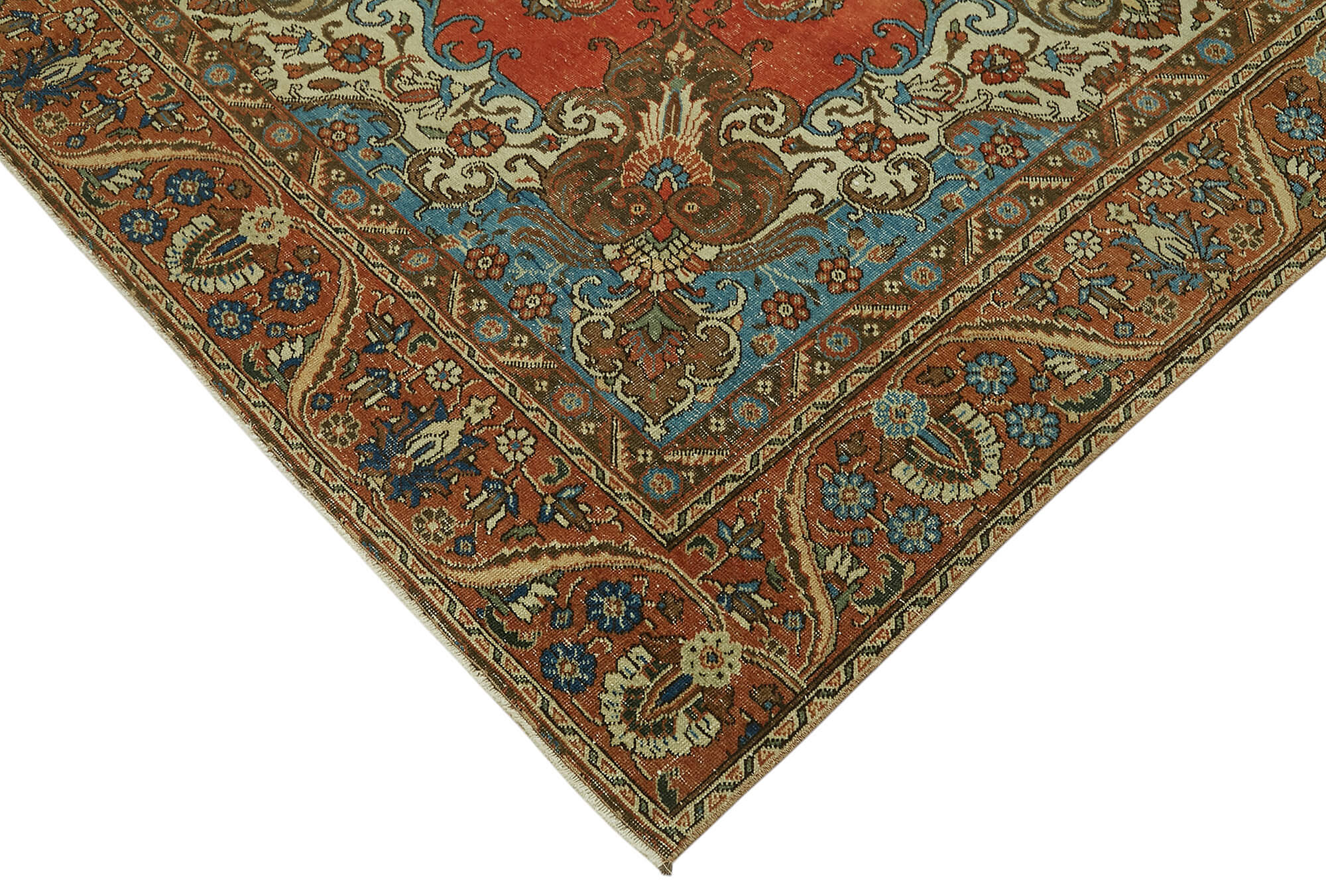 Champagne Persian — 2.54 x 3.82