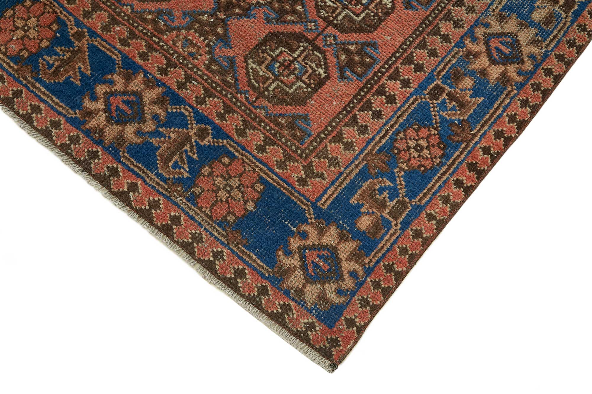 Crimson Persian — 1.05 x 3.27