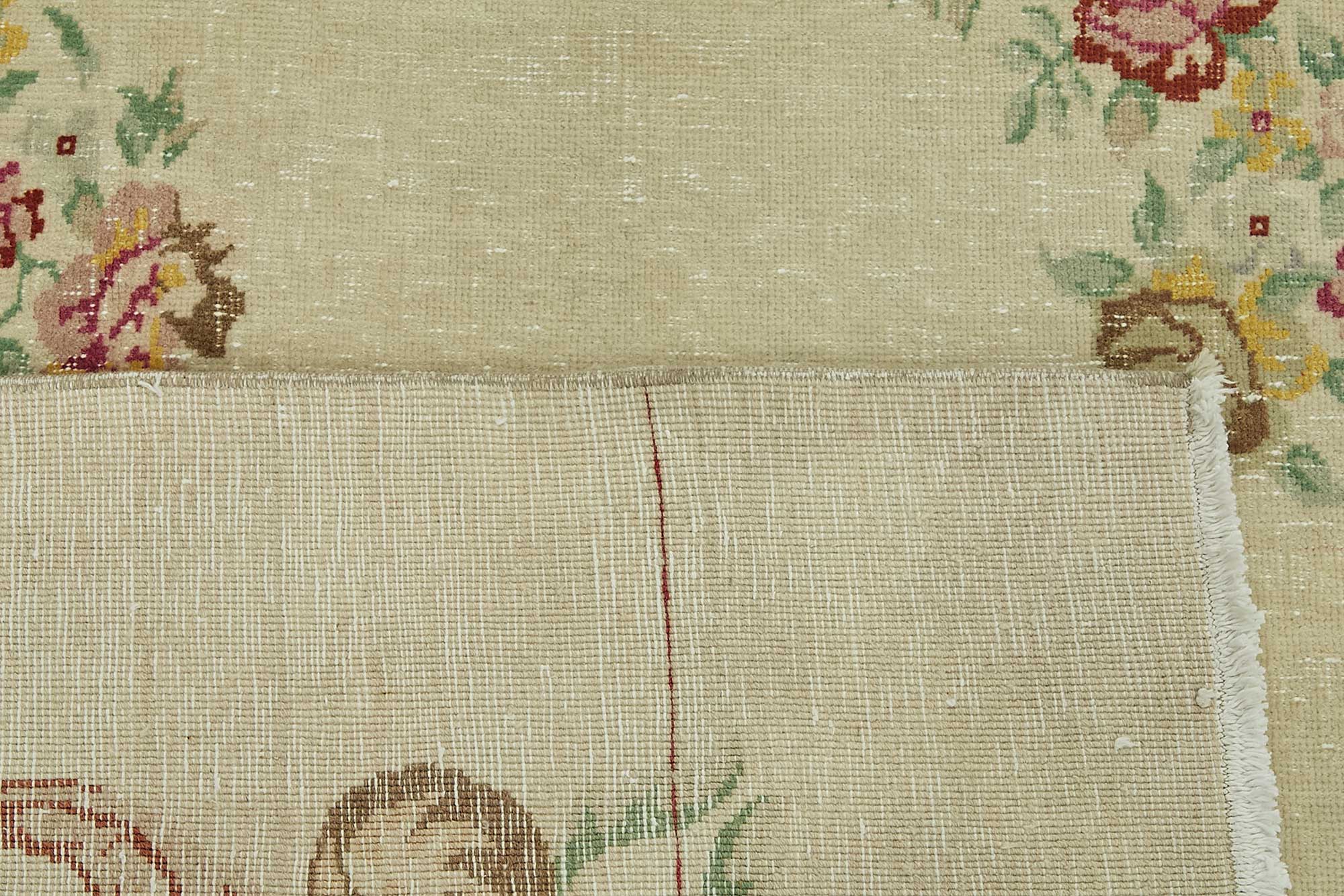 Champagne Persian — 2.86 x 4.00