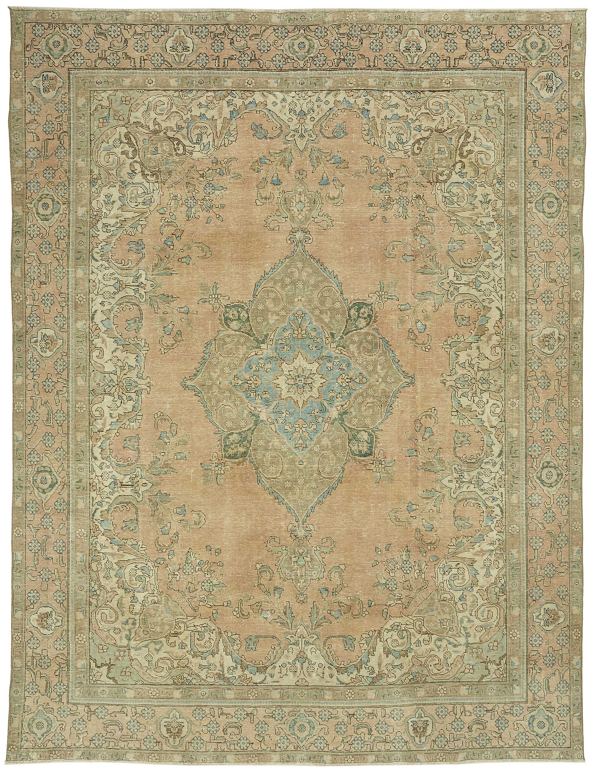 Bisque Persian — 2.88 x 3.85
