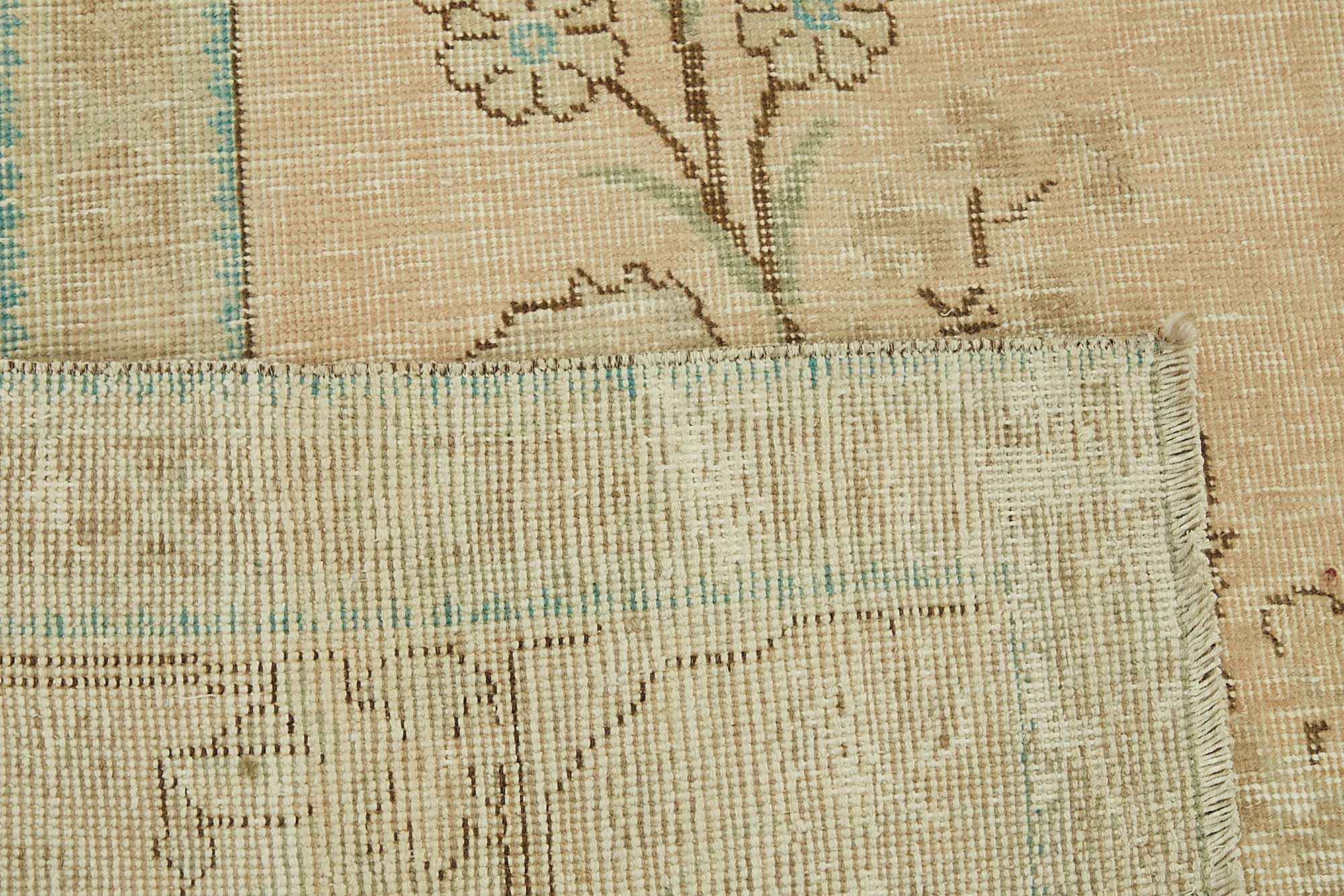 Wheat Persian — 2.90 x 3.74