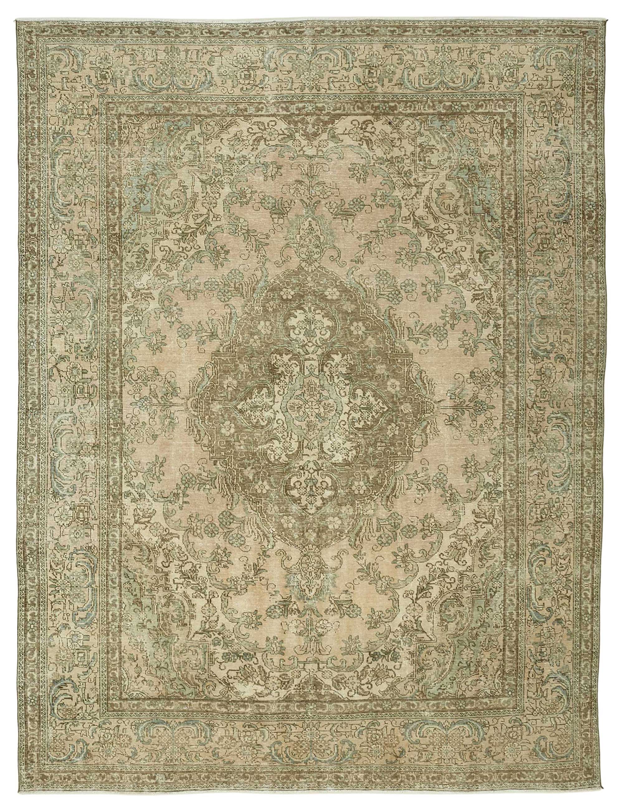 Sand Persian — 2.91 x 3.85