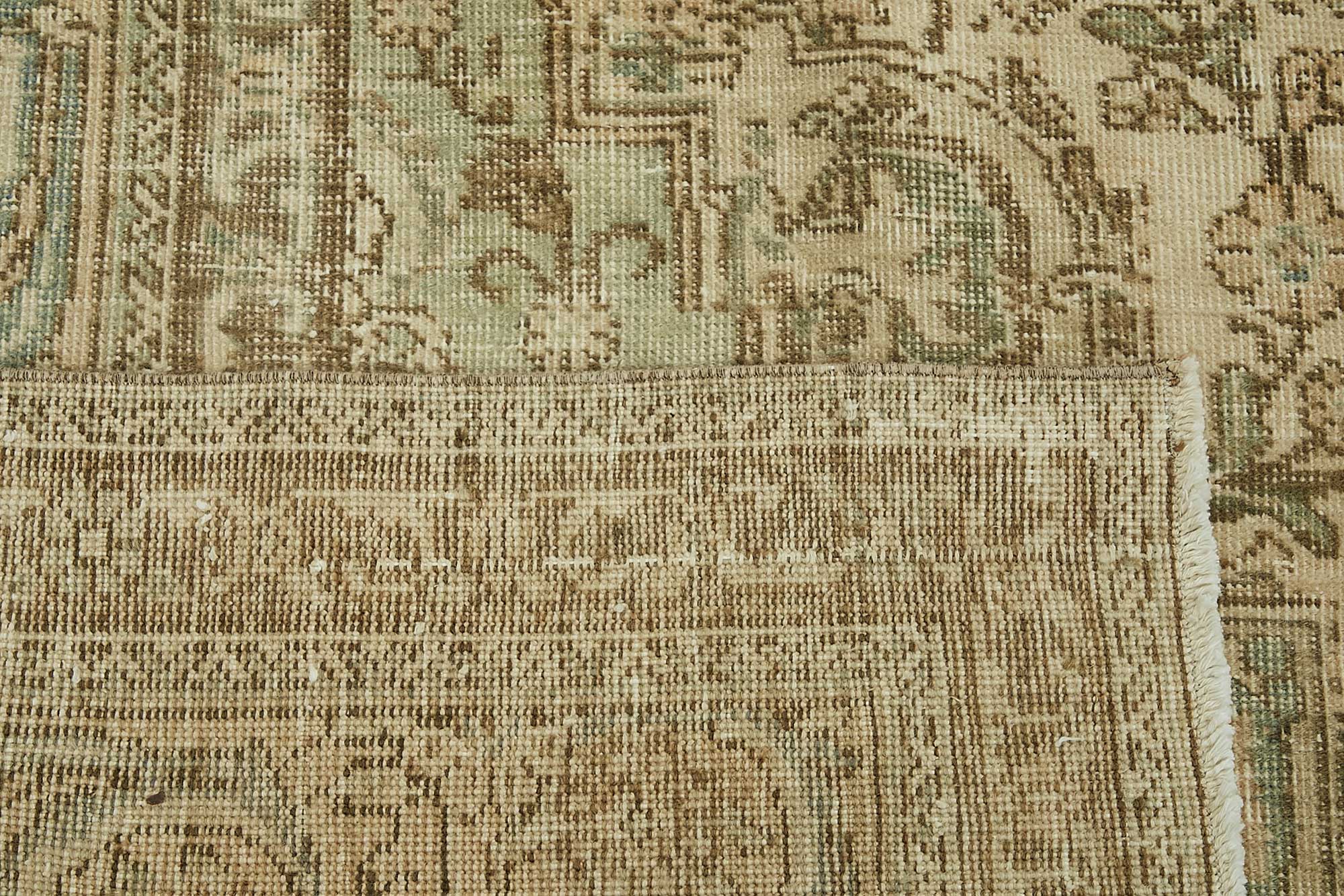 Sand Persian — 2.91 x 3.85