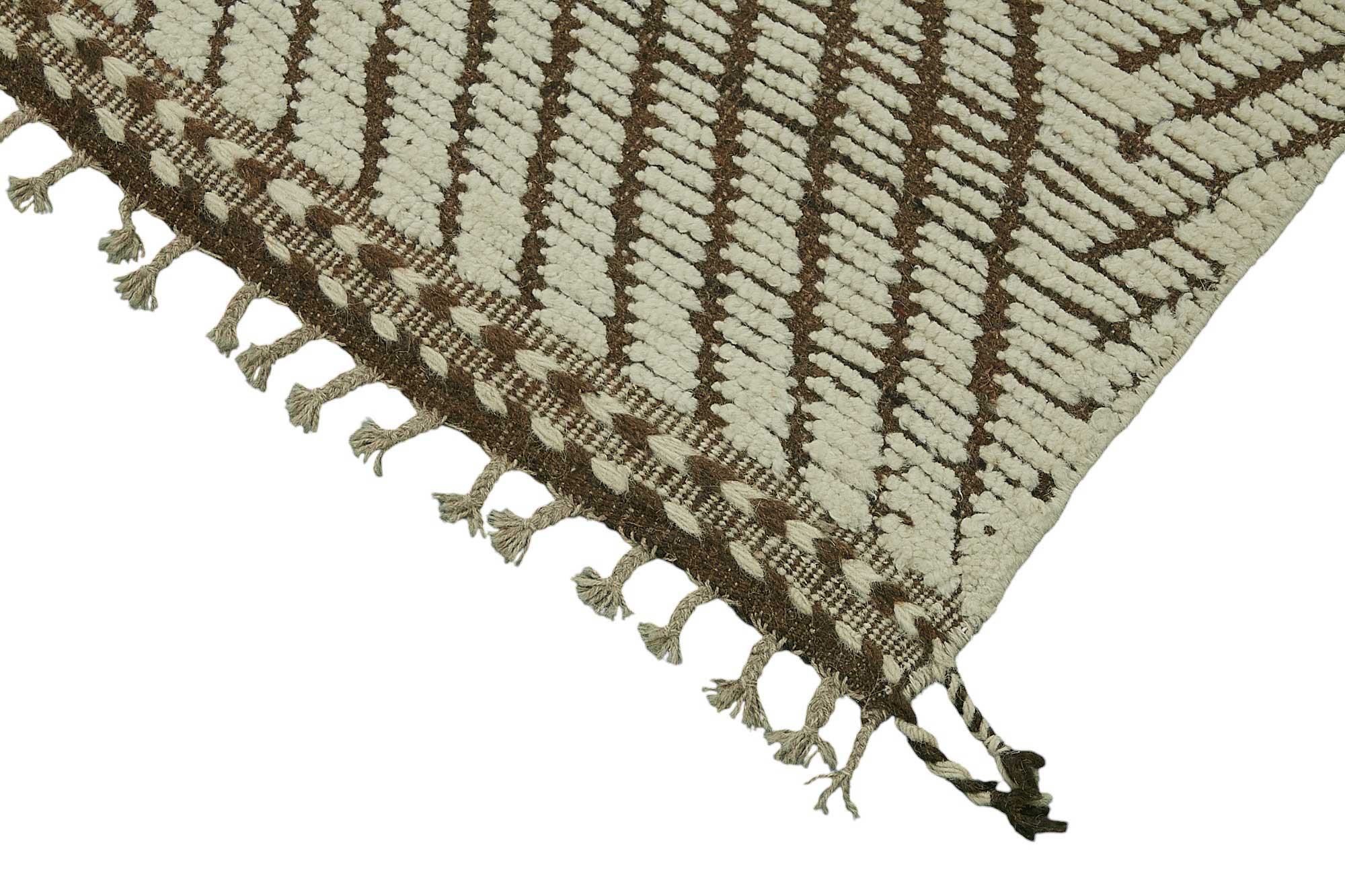 Beige Beige Tribal Rug Rug – 2.72 x 3.75 — 2.72 x 3.75