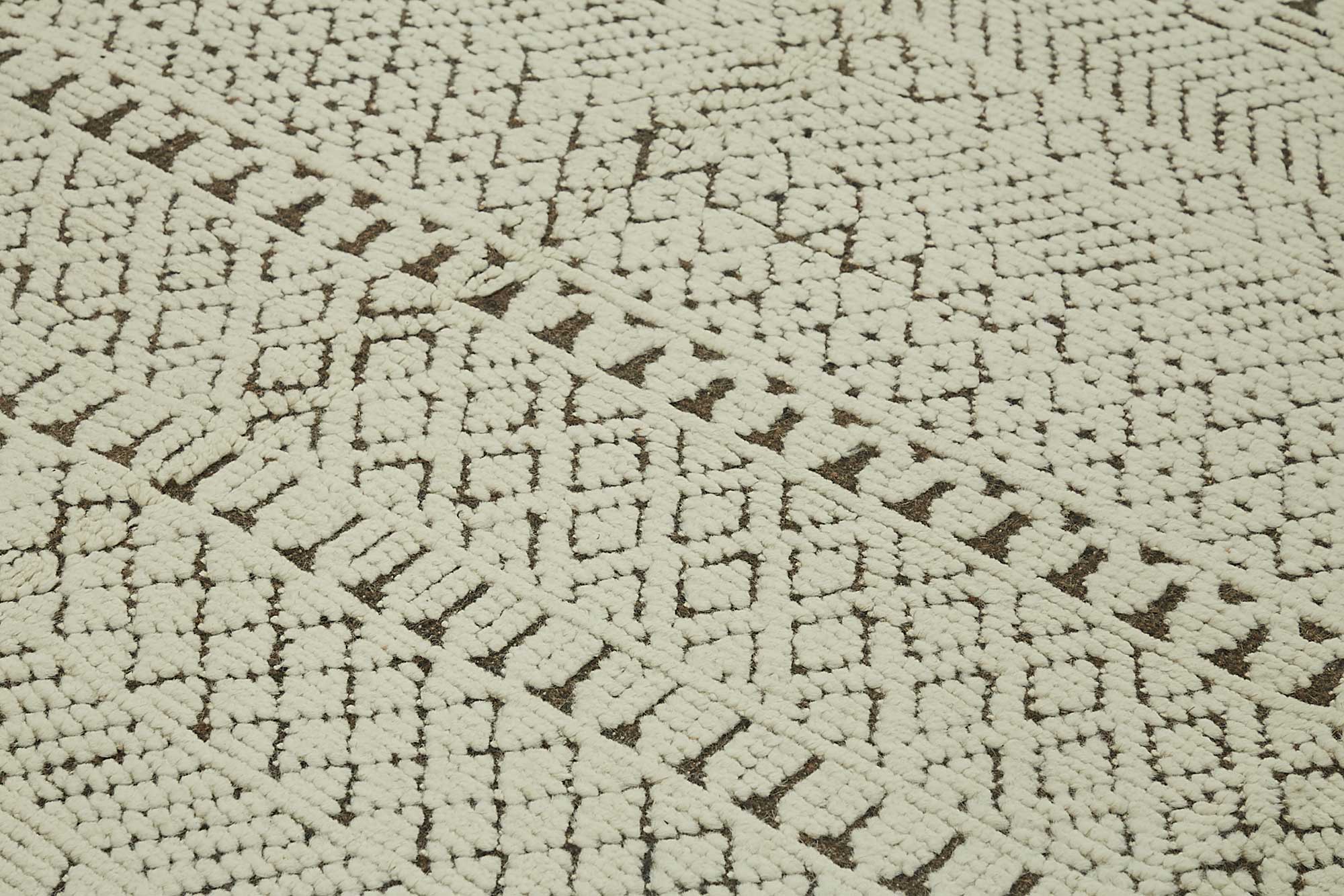 Beige Beige Zari Atlas Rug – 2.78 x 3.74 — 2.78 x 3.74