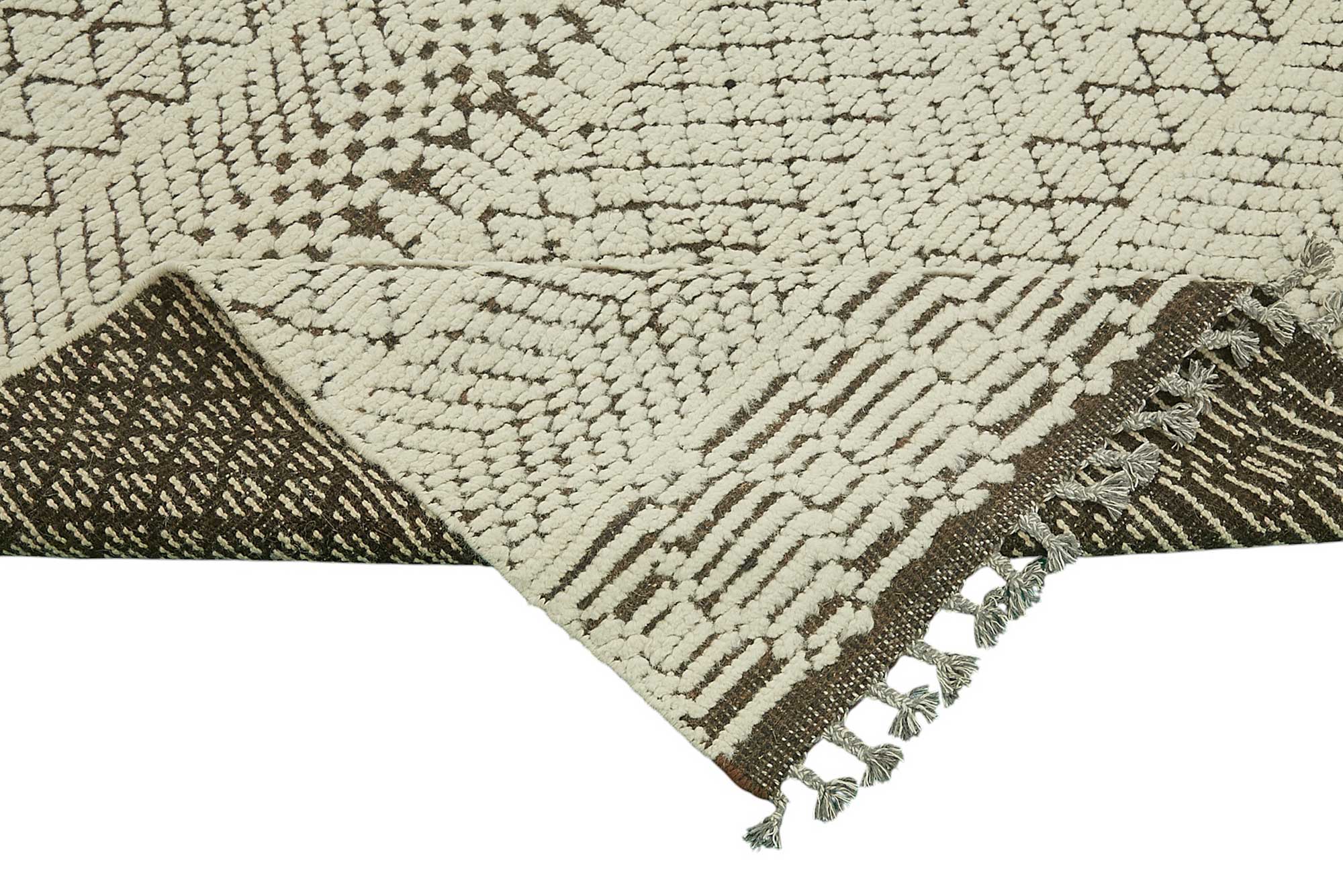 Beige Beige Zari Atlas Rug – 2.78 x 3.74 — 2.78 x 3.74