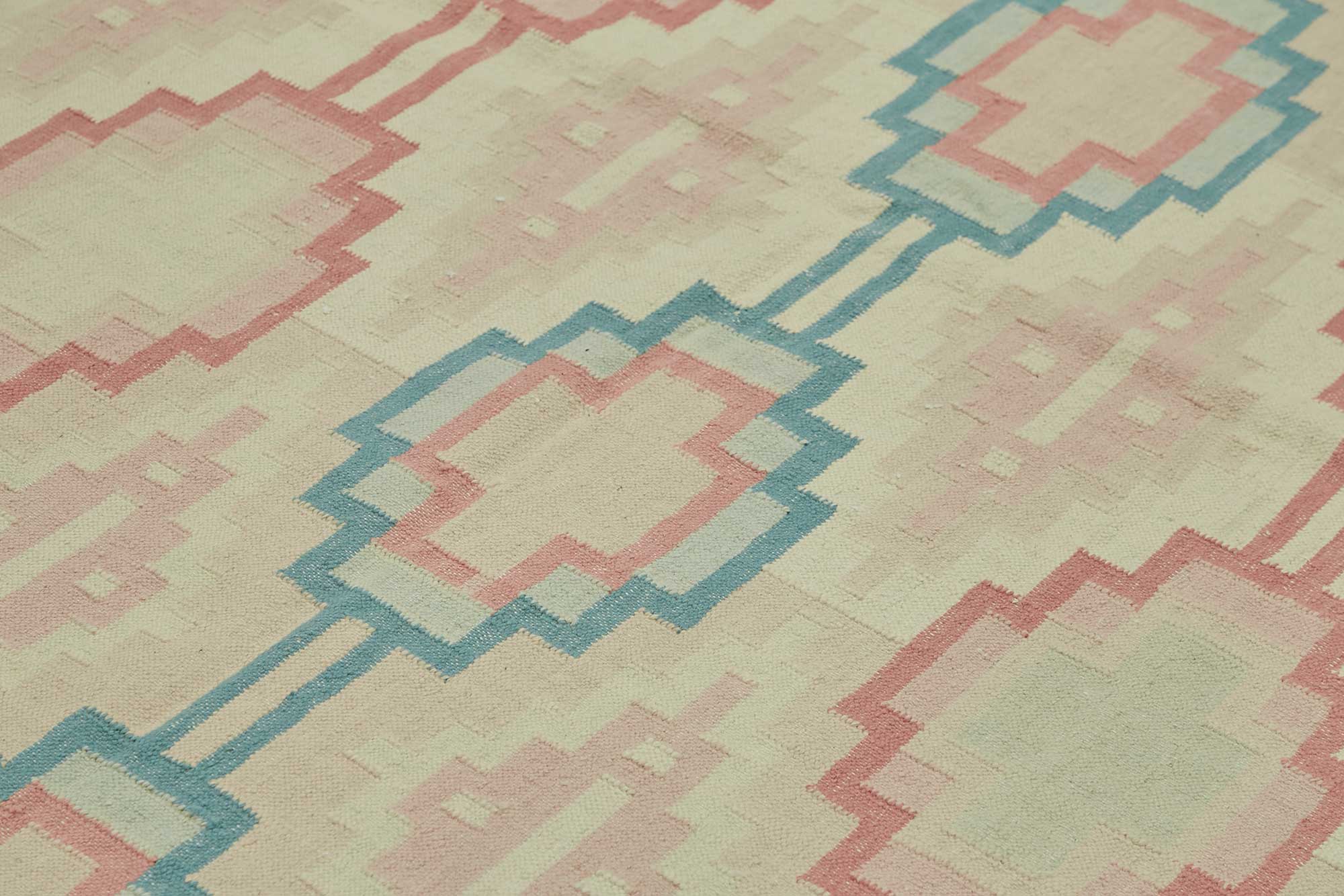 Multicolor Scandinavian — 2.66 x 3.73