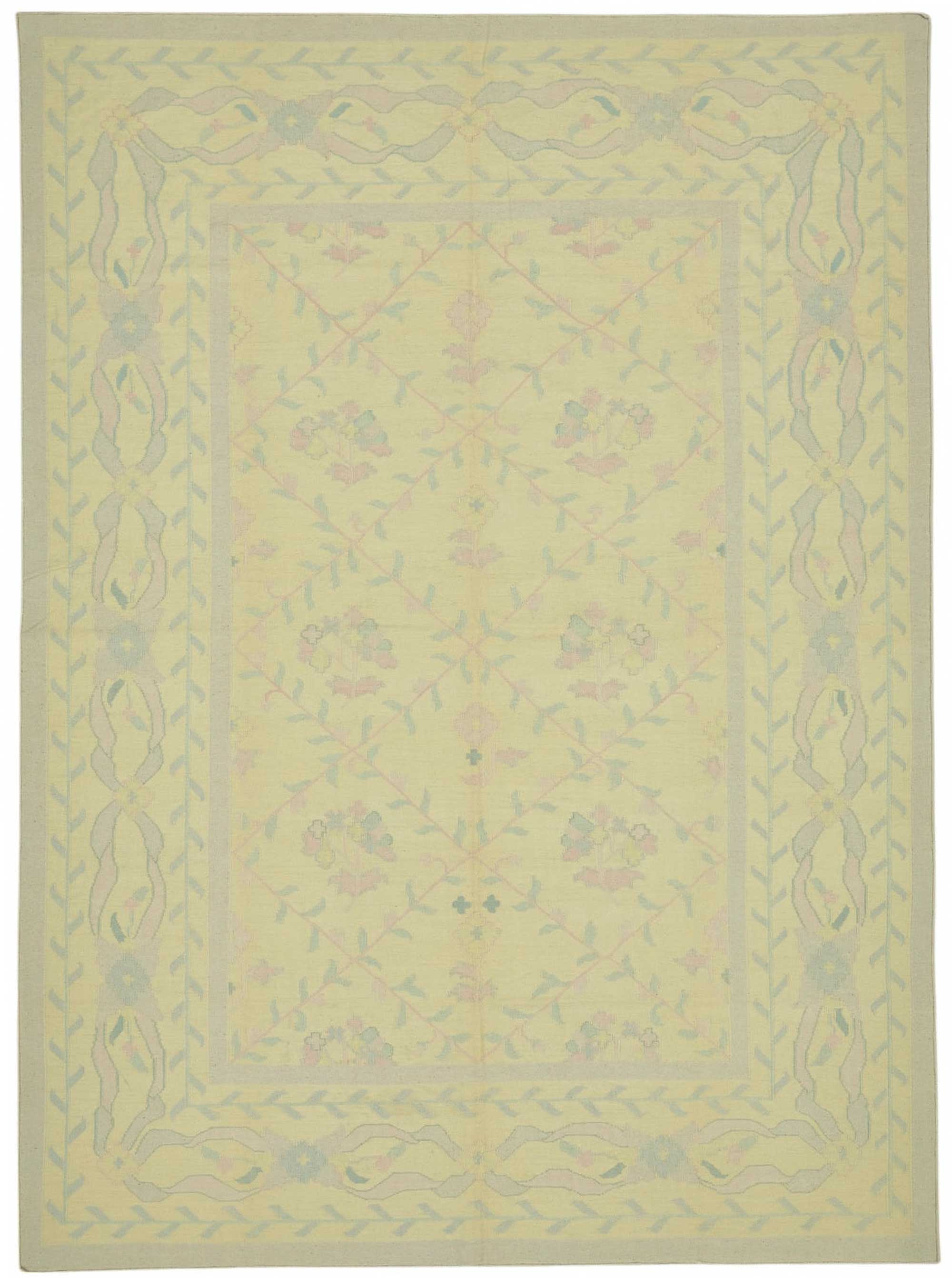 Multicolor Scandinavian — 2.60 x 3.58