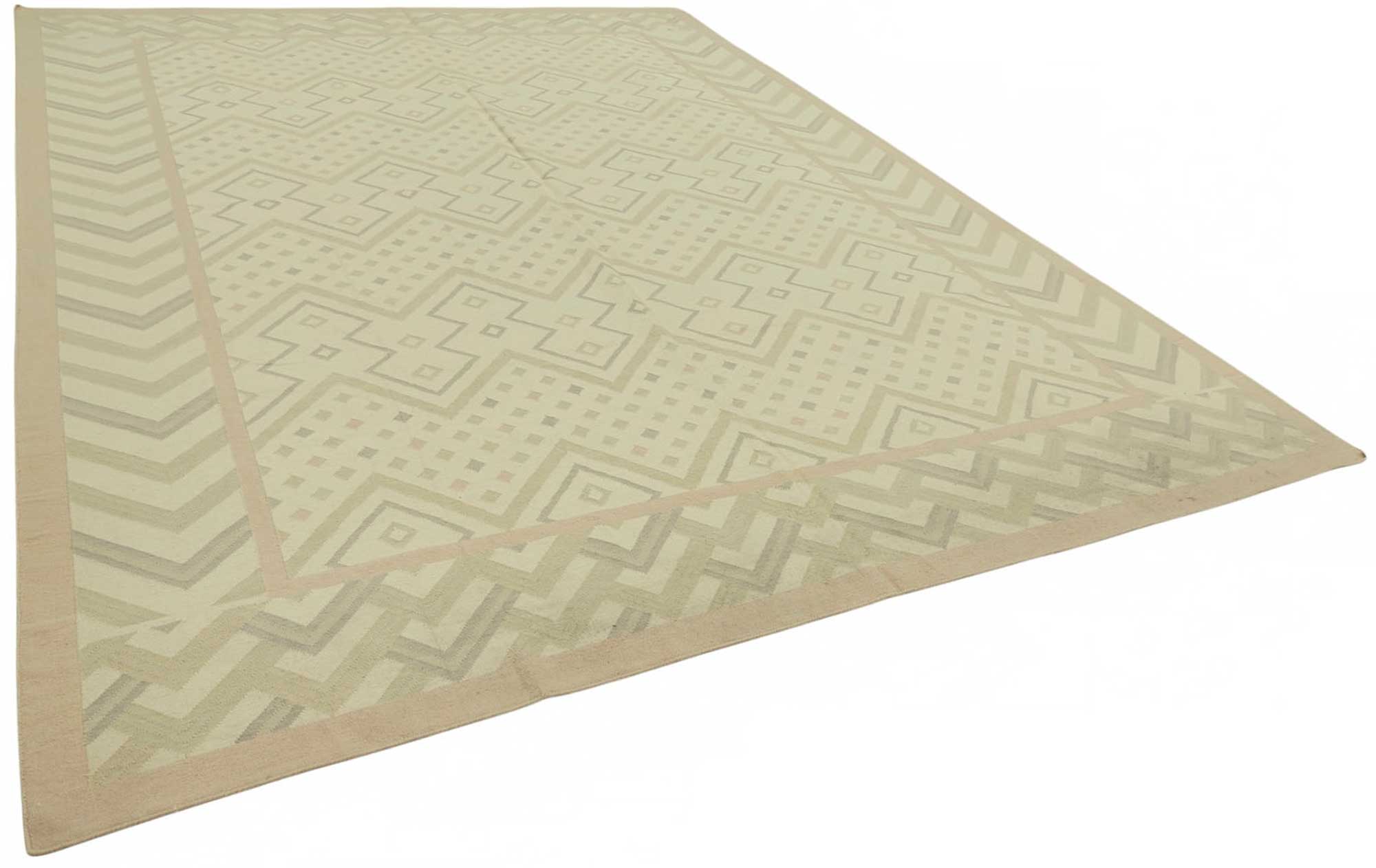 Beige Scandinavian — 3.08 x 4.10